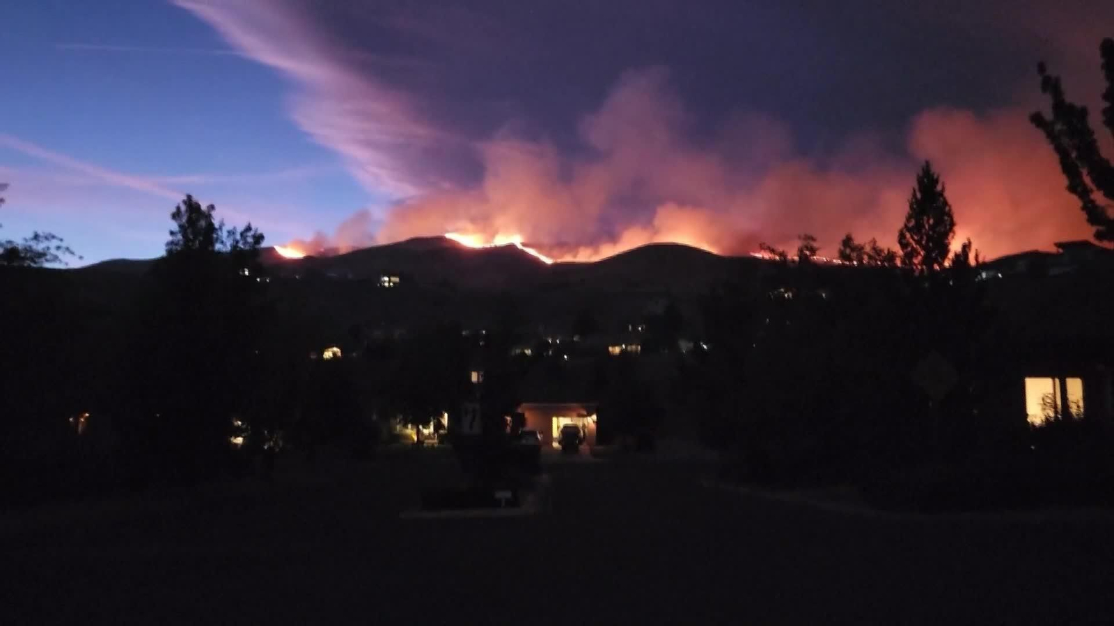 L007-EEUU INCENDIO NEVADA