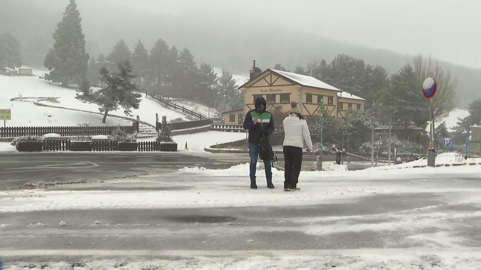 web viento olas y nieve