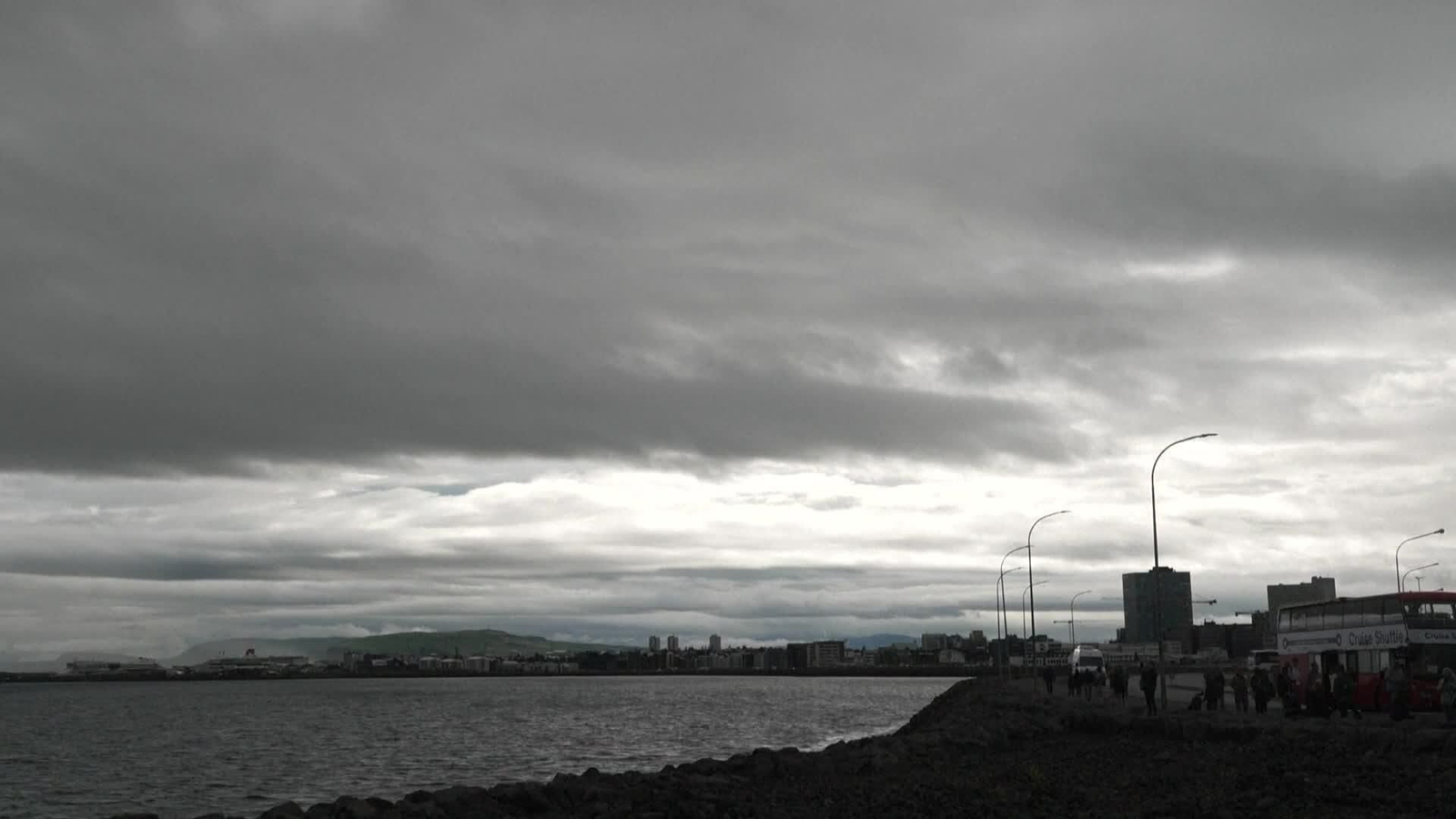 X059-ISLANDIA PREPARATIVOS ECLIPSE