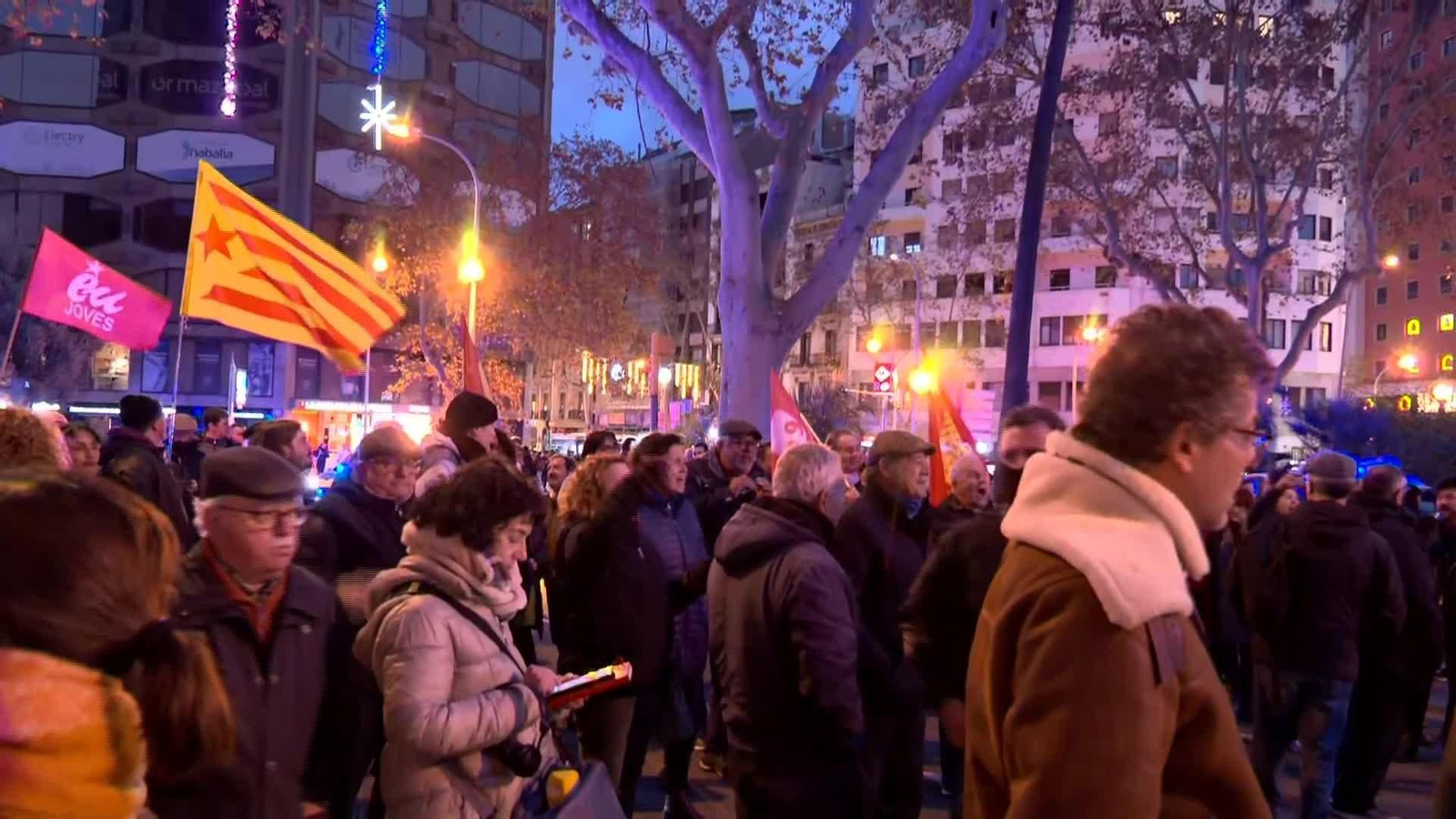 S036-BARCELONA CONCENTRACION CONTRA ATAQUE A VENEZUELA