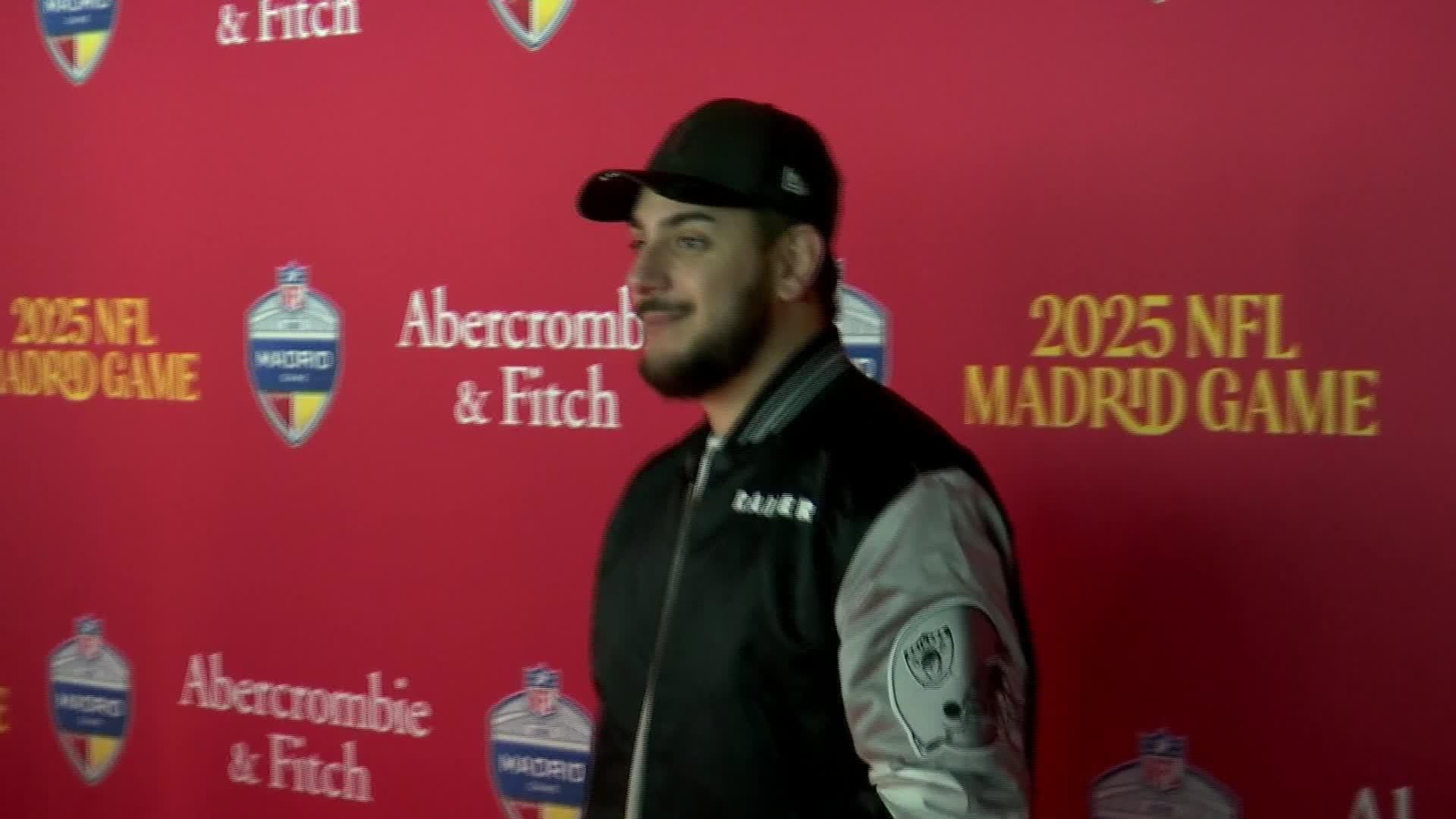 D031-MADRID ALFOMBRA ROJA PARTIDO NFL