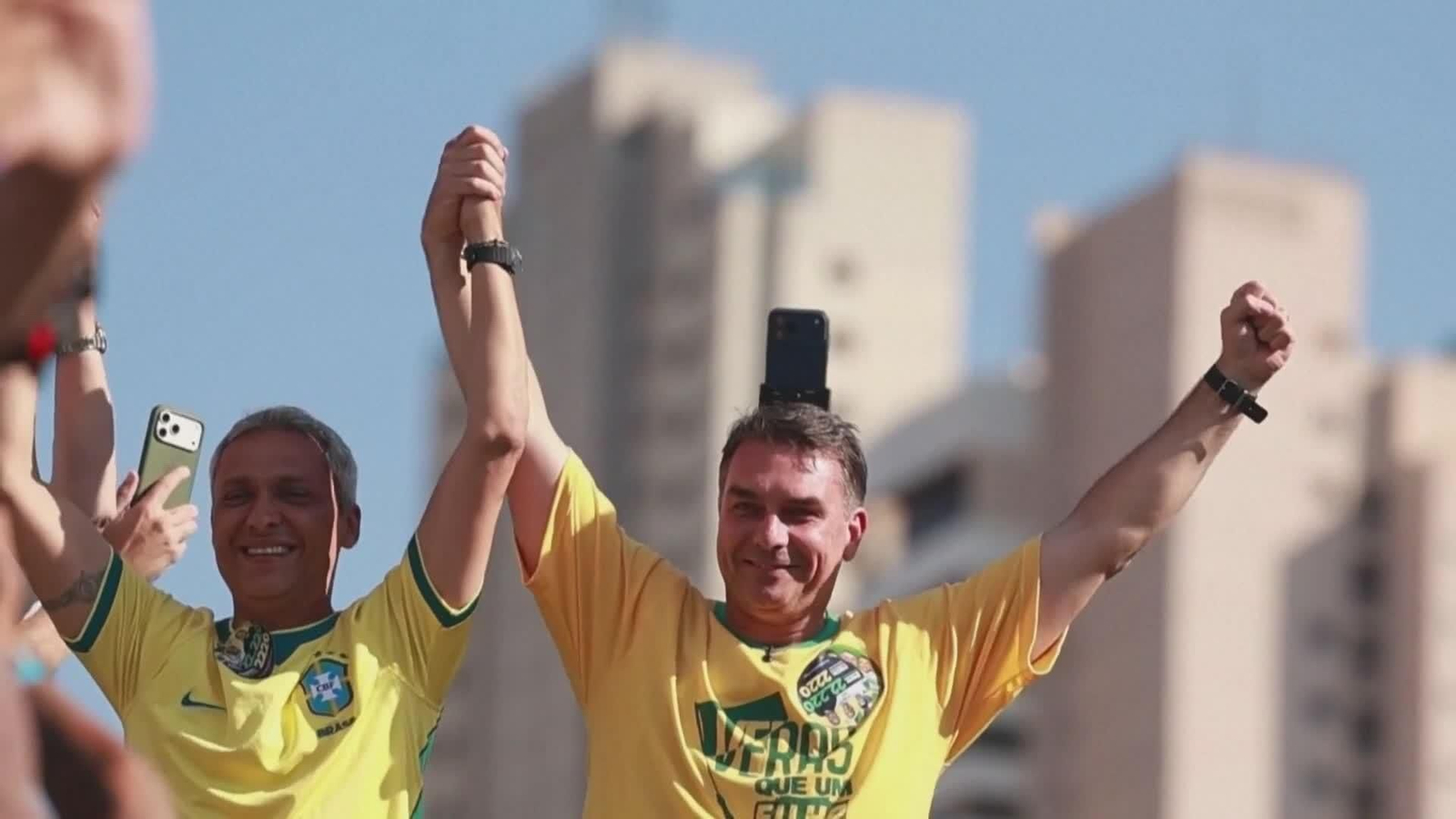 web fuga bolsonaro