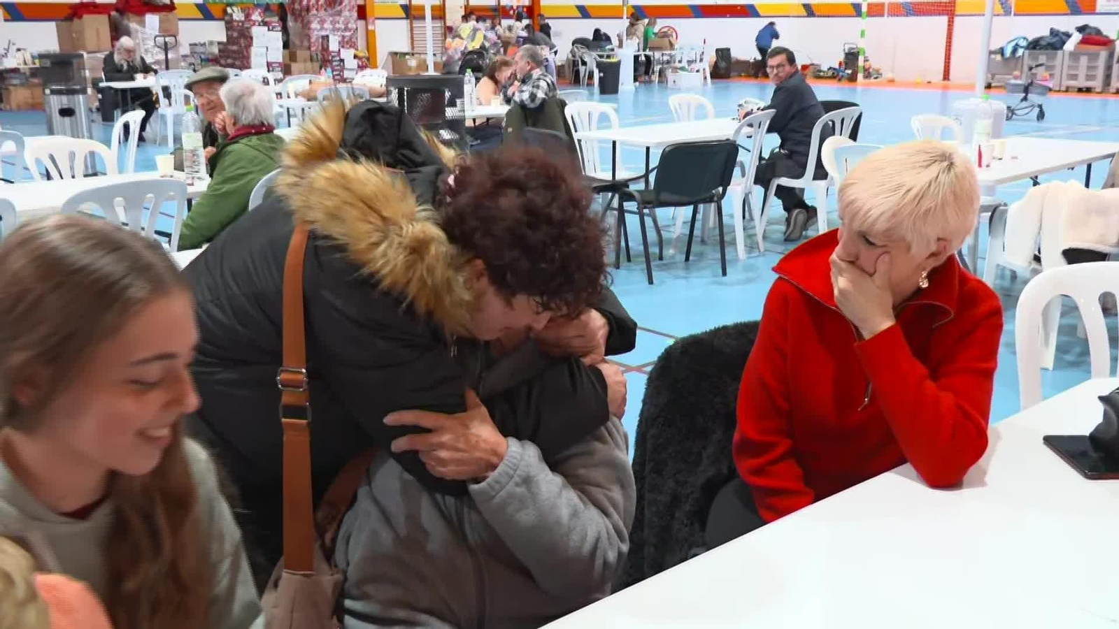 L086-EDI CADIZ VECINOS GRAZALEMA VUELVEN A CASA