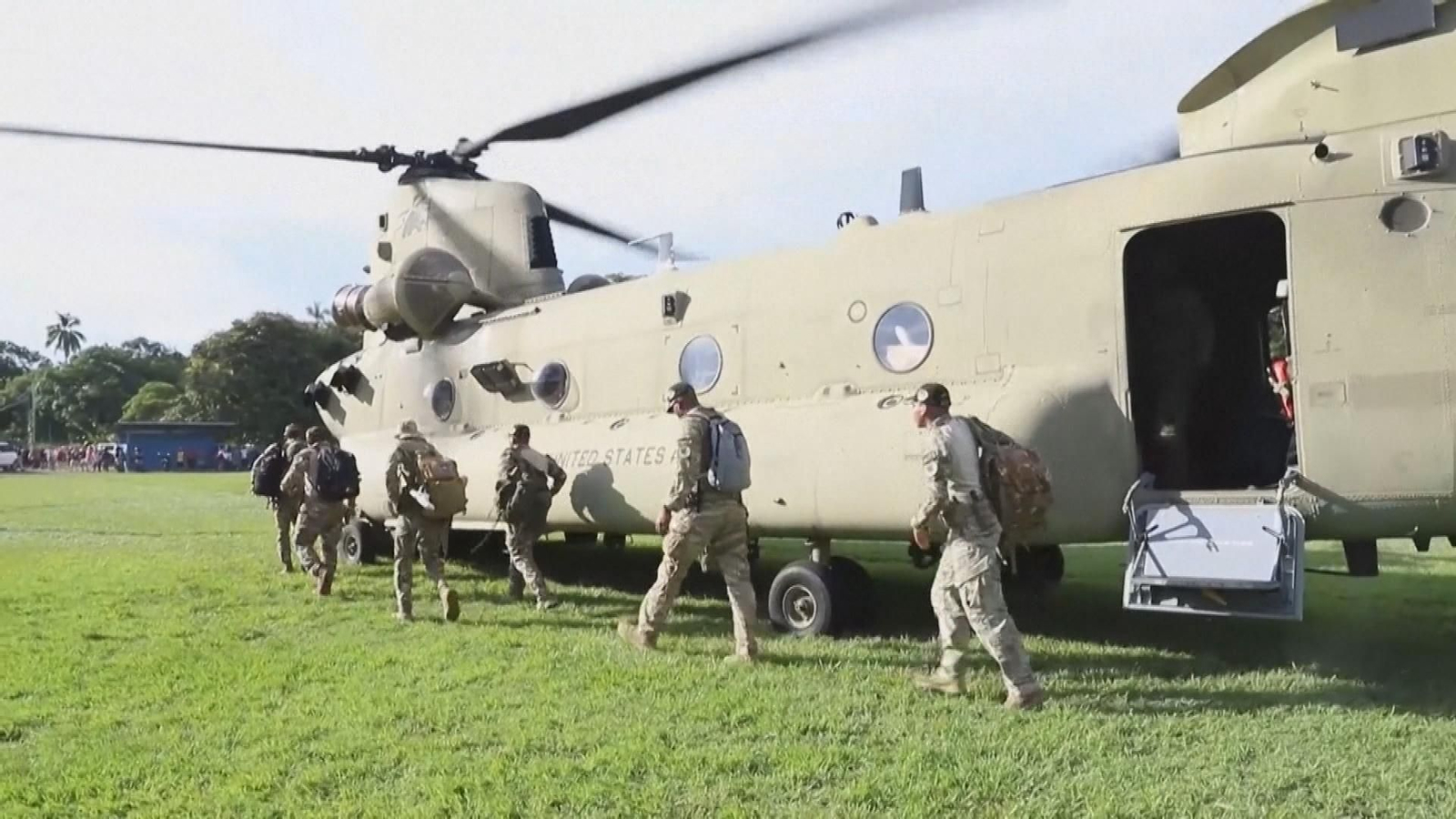 Militares estadounidenses despliegan ayuda humanitaria en Panamá tras el terremoto