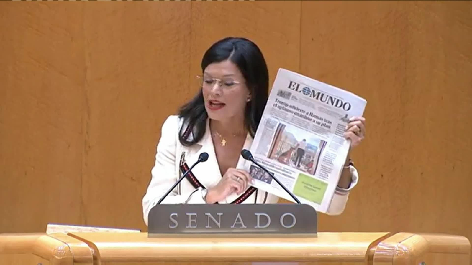X044-MADRID ANA REDONDO PLENO SENADO 2