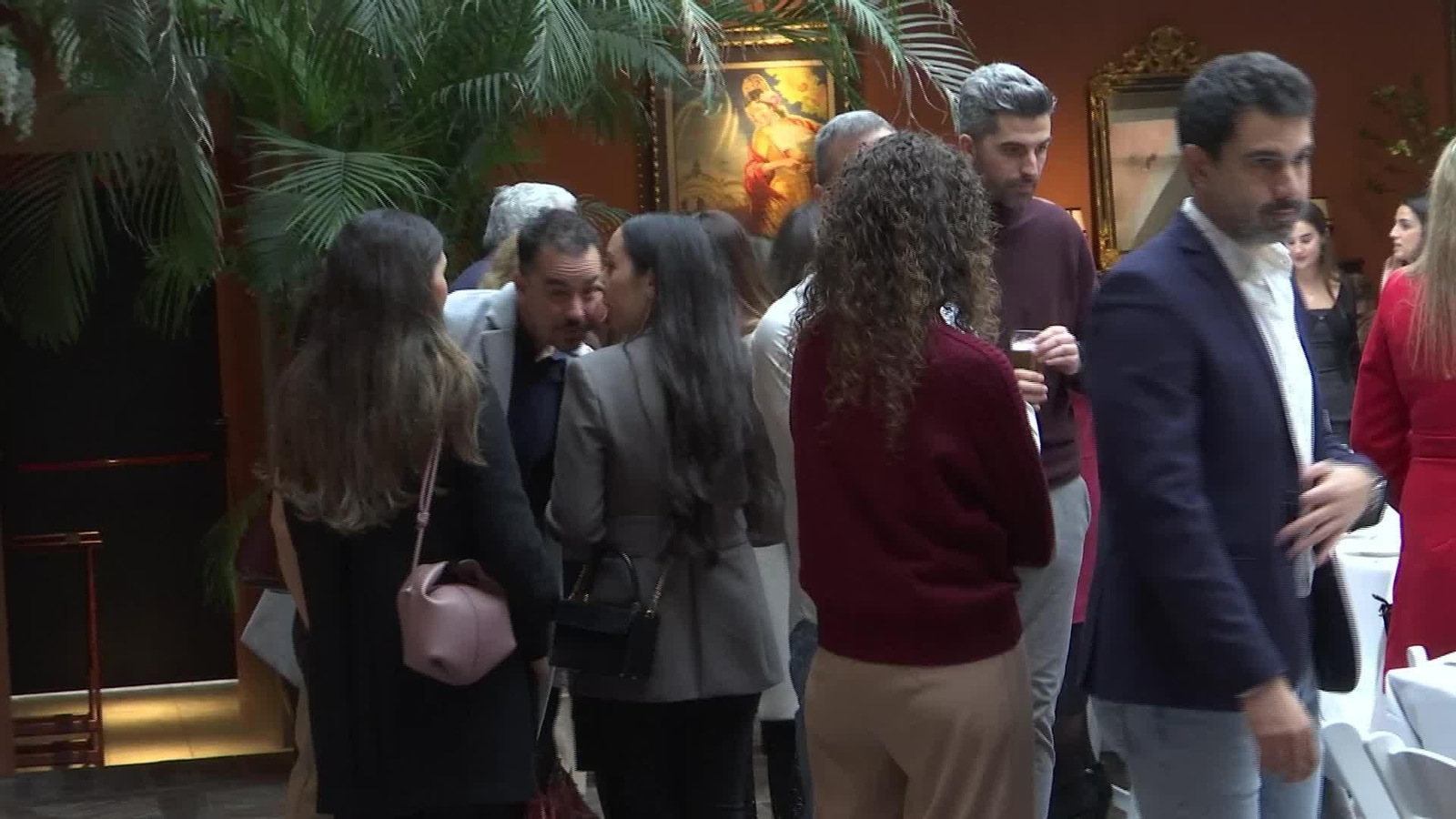 V052- SEVILLA COMIDAS EMPRESAS