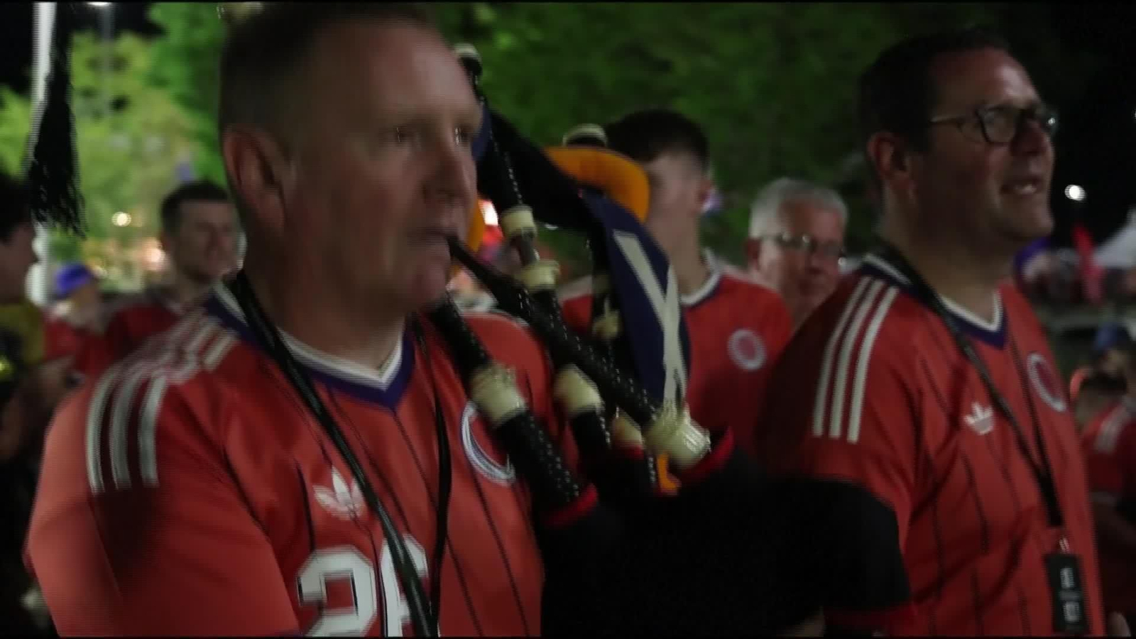 D003-EEUU MUNDIAL ESCOCIA CELEBRA PRIMERA VICTORIA