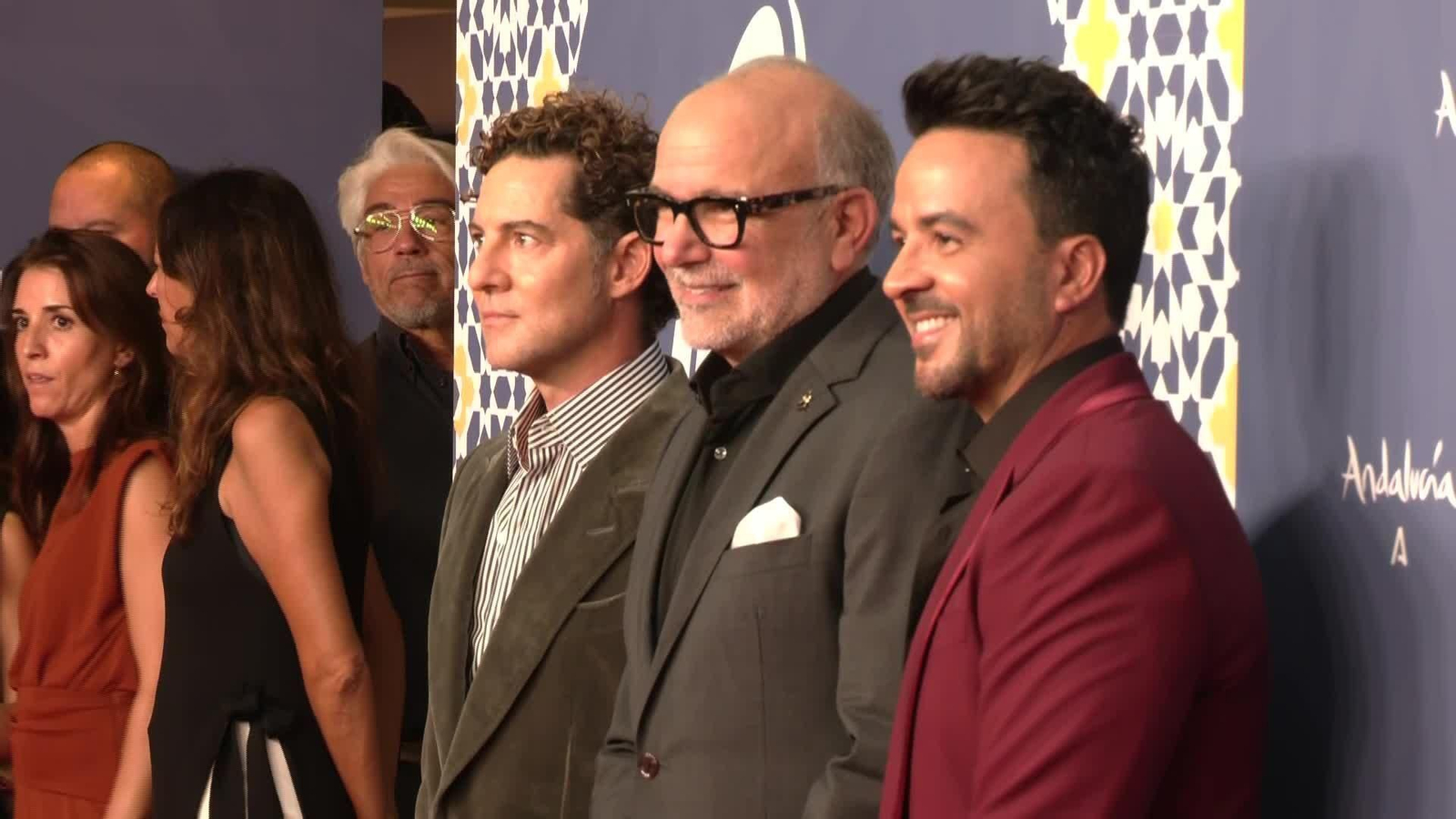 J012-SEVILLA ALFOMBRA LATIN GRAMMY