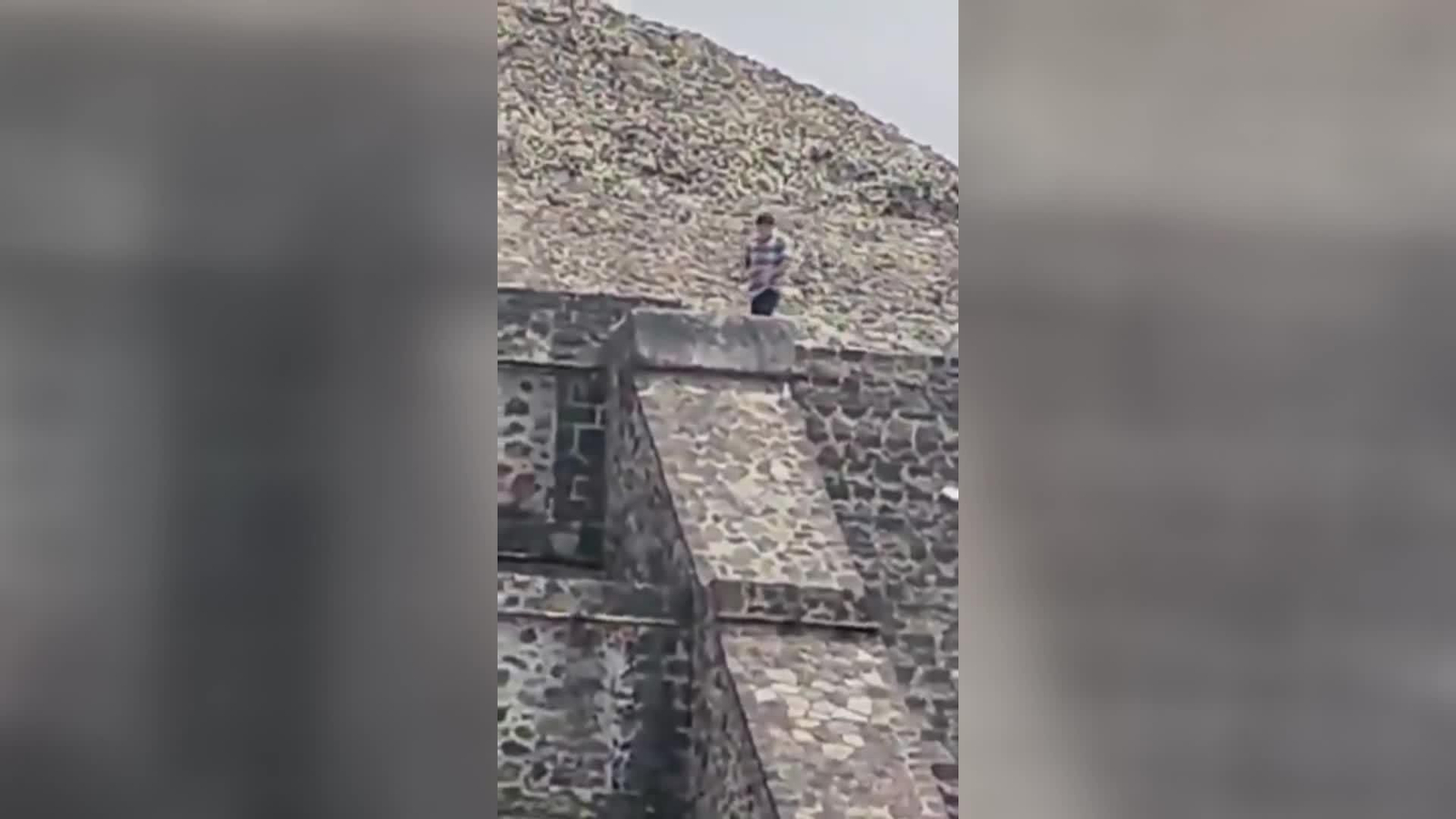 web ataque piramides mexico