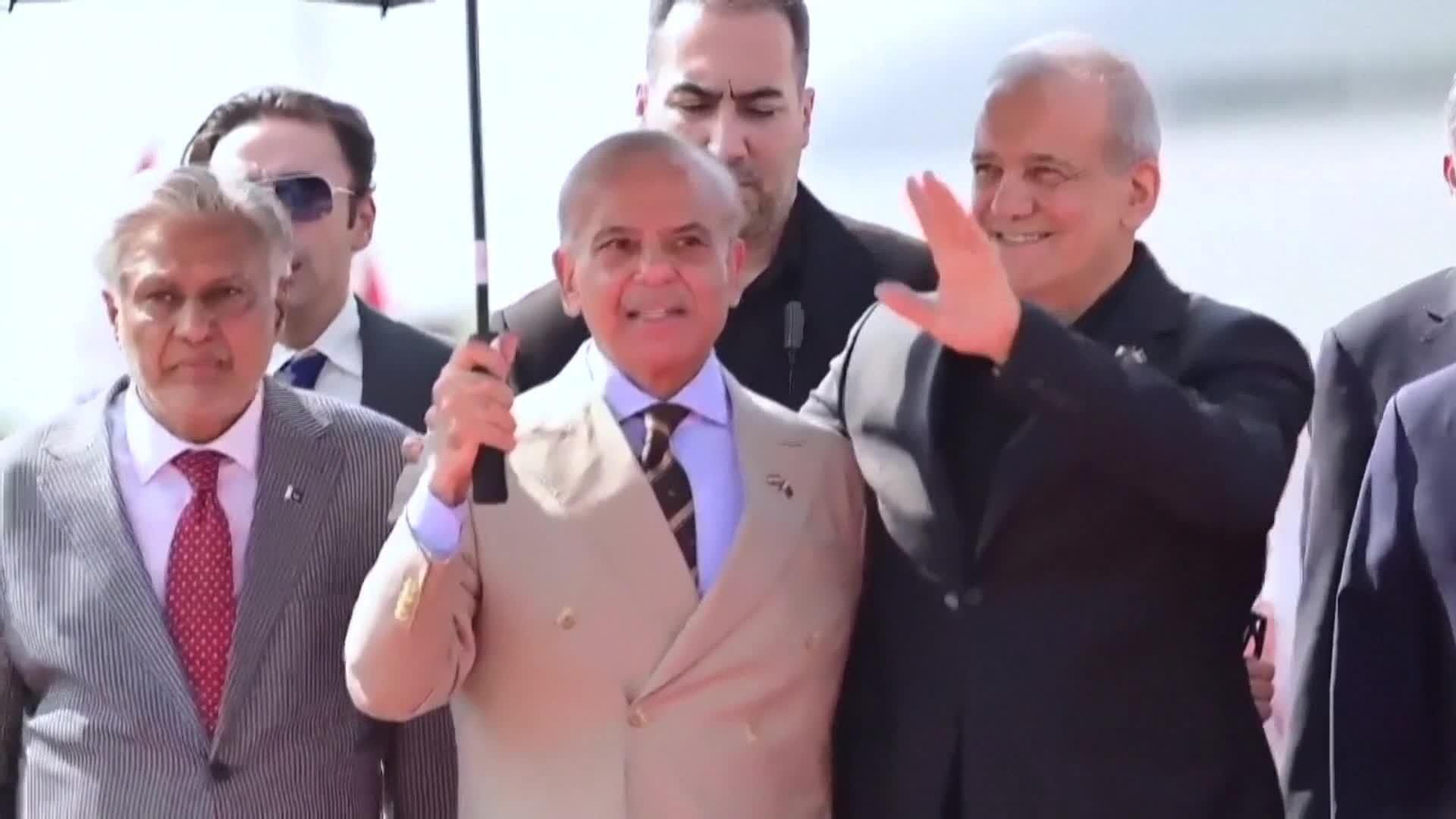 va presidente iran llega a pakistan