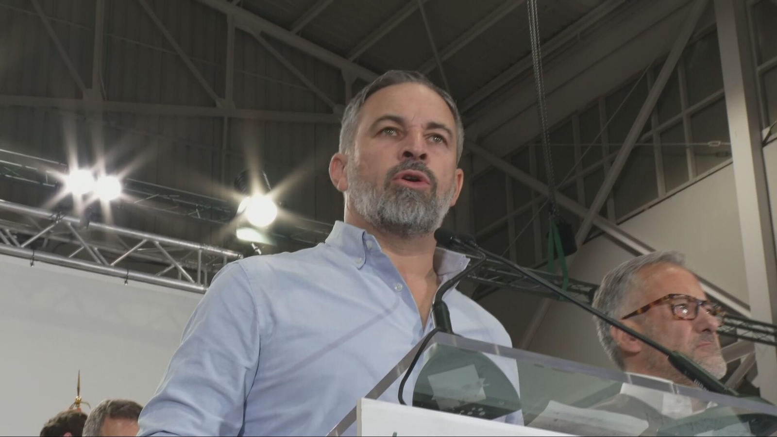 X132 VALLADOLID ABASCAL NO CANCELA MITIN PRECAMPAÑA frame 1337