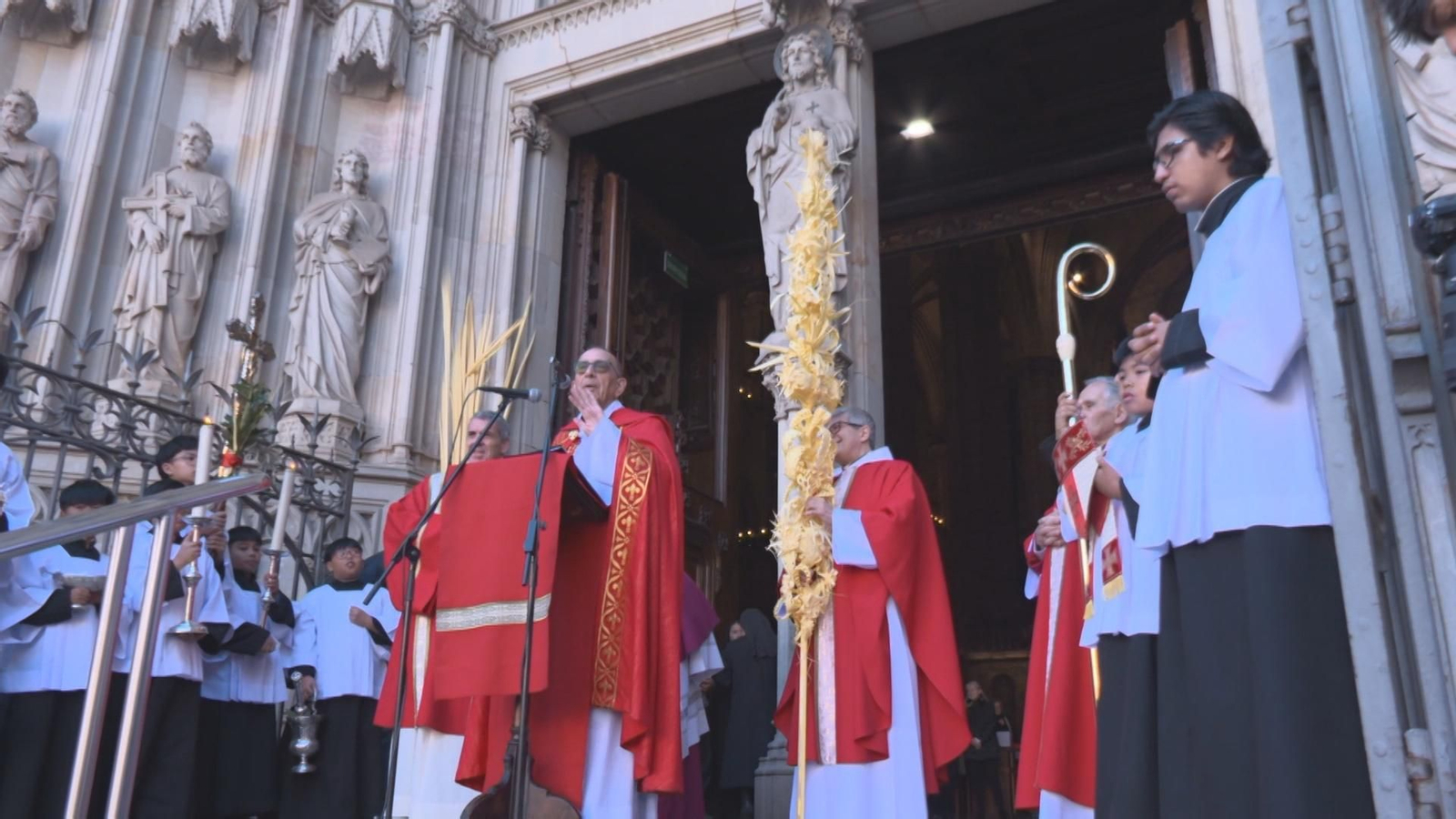 Domingo de Ramos en la Catedral de Barcelona