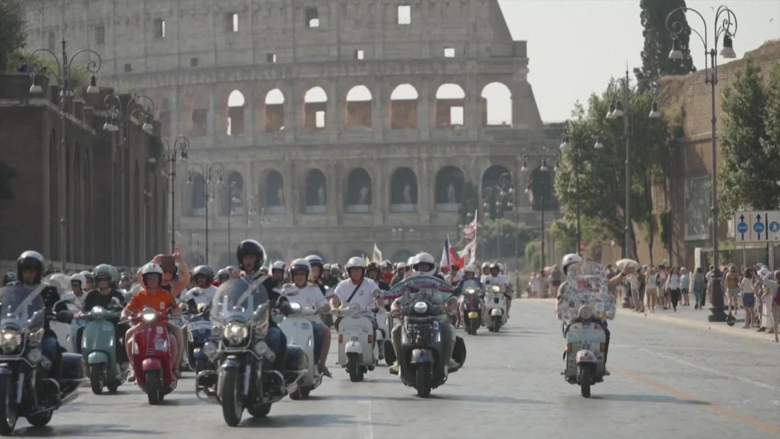 web vespa 80 años