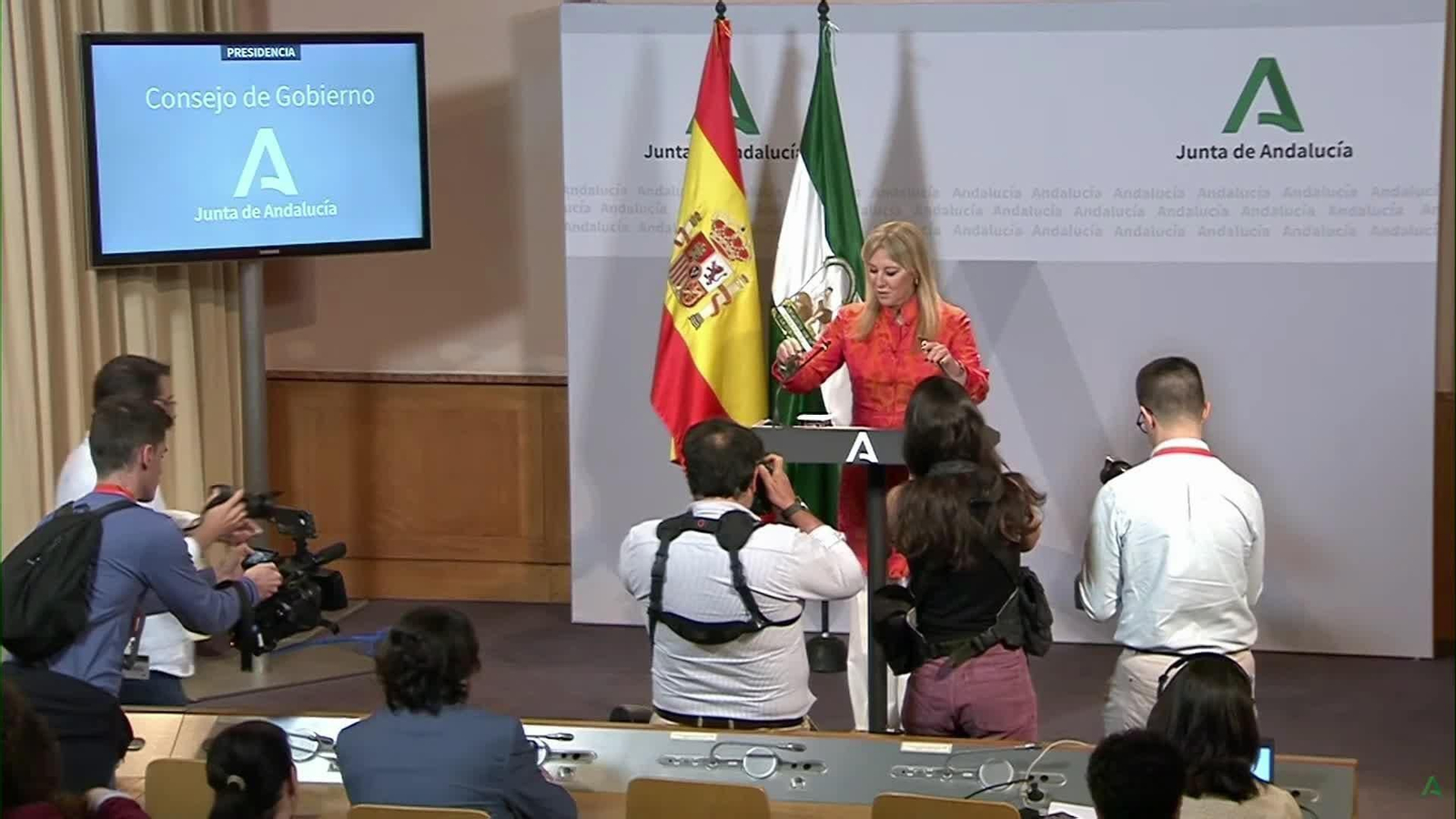 M031-SEVILLA PRIMER CONSEJO GOBIERNO POST ELEX