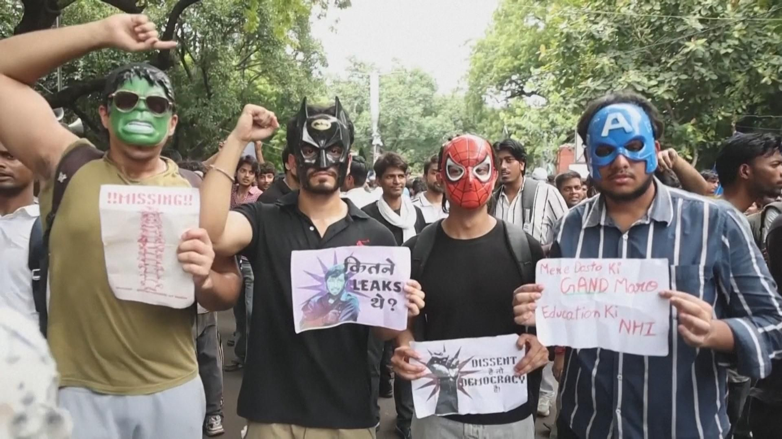 2026 07 23T092351Z 1 LWD021523072026RP1 RTRWNEV C 0215 INDIA POLITICS PROTESTS.MP4 frame 3573