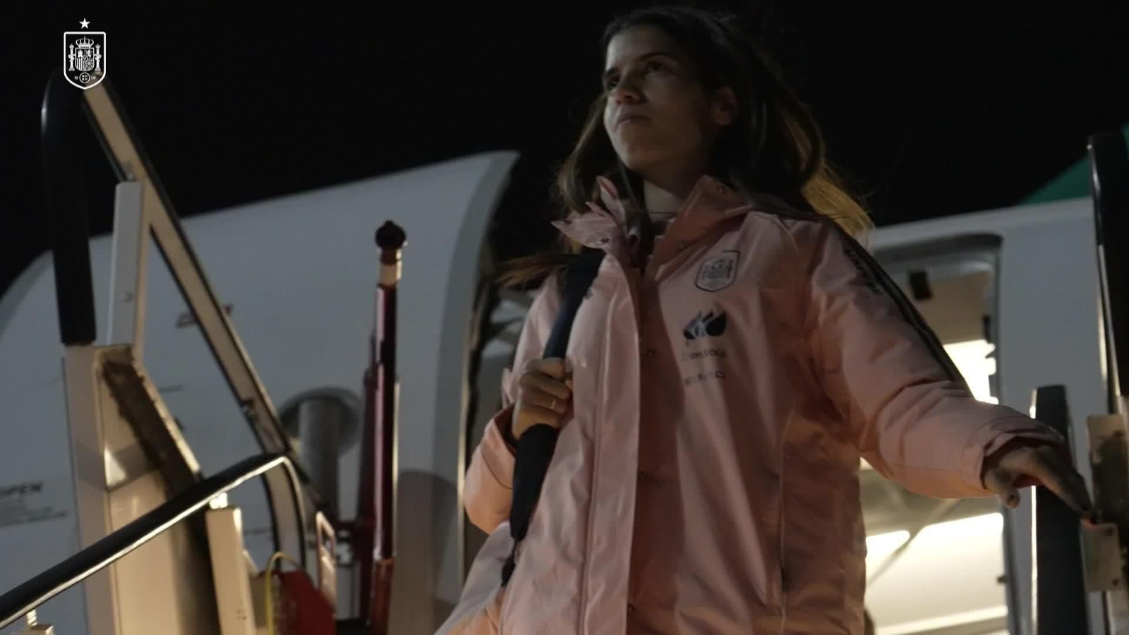 V011-ALEMANIA LLEGADA SELECCION FEMENINA FUTBOL