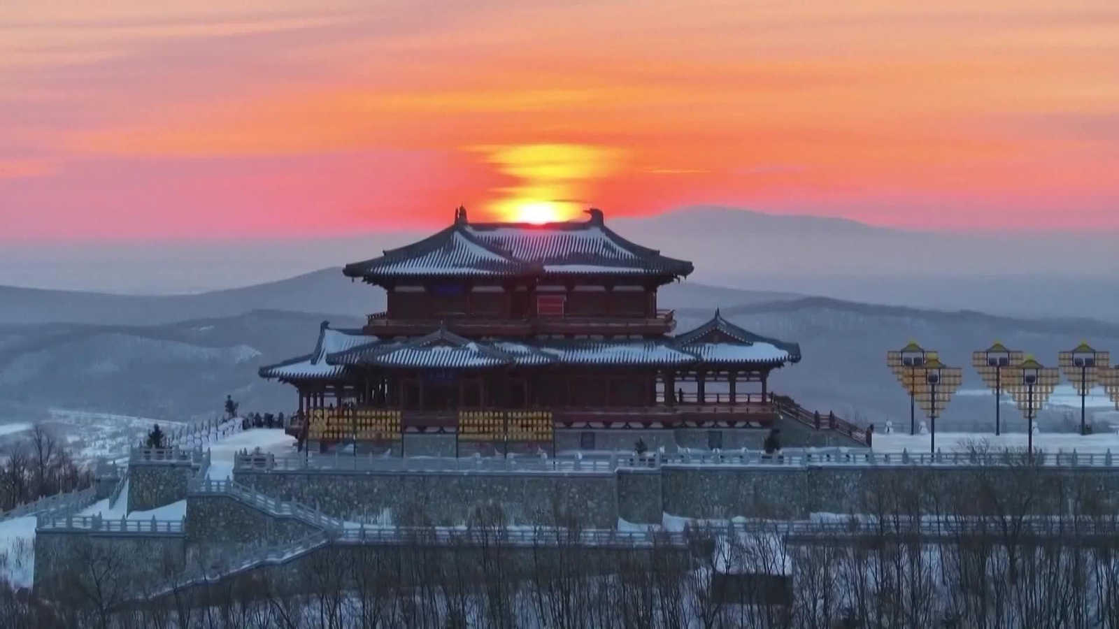 va espectacular primer amanecer año nuevo chino