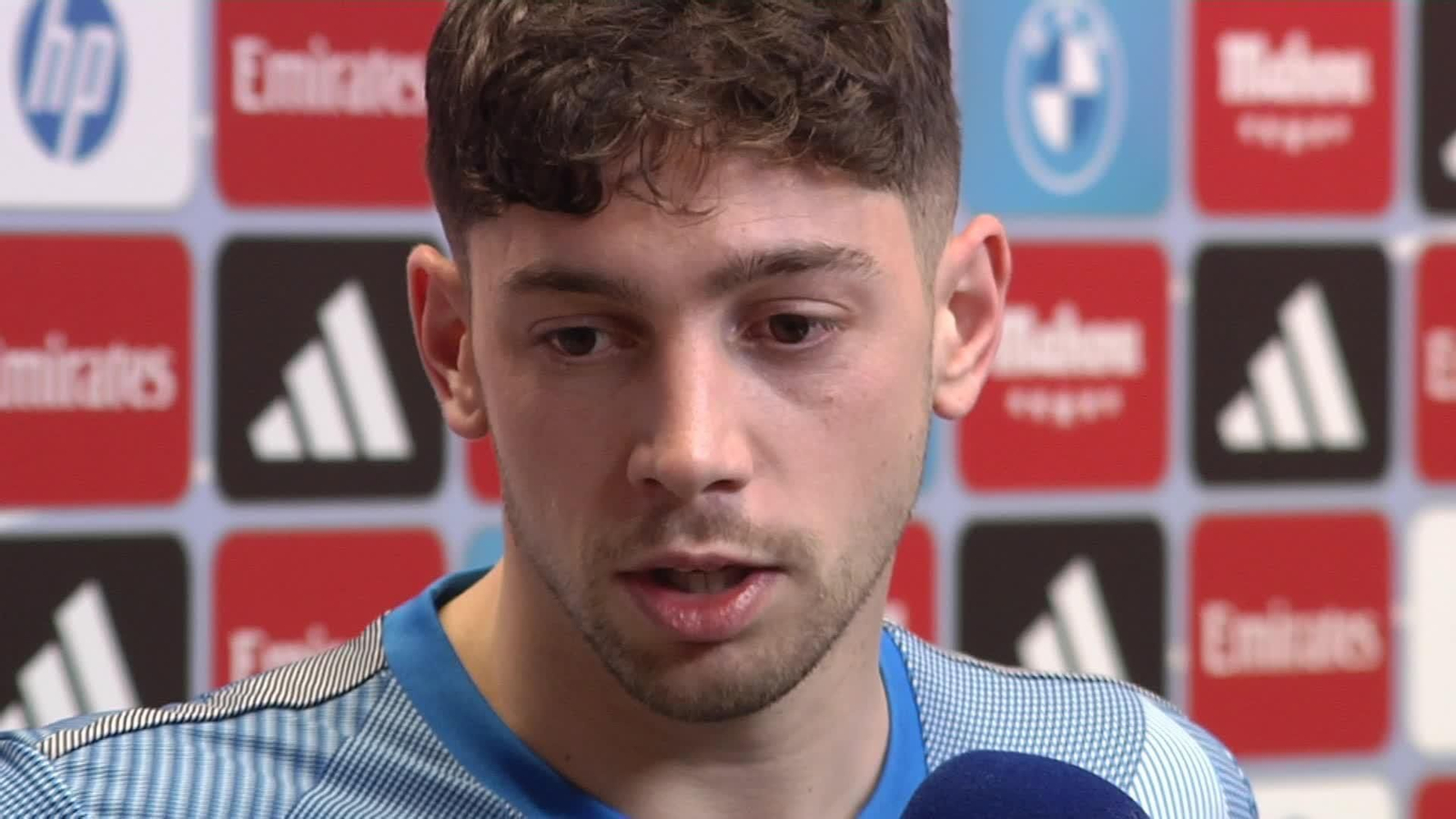 va fede valverde zmixta