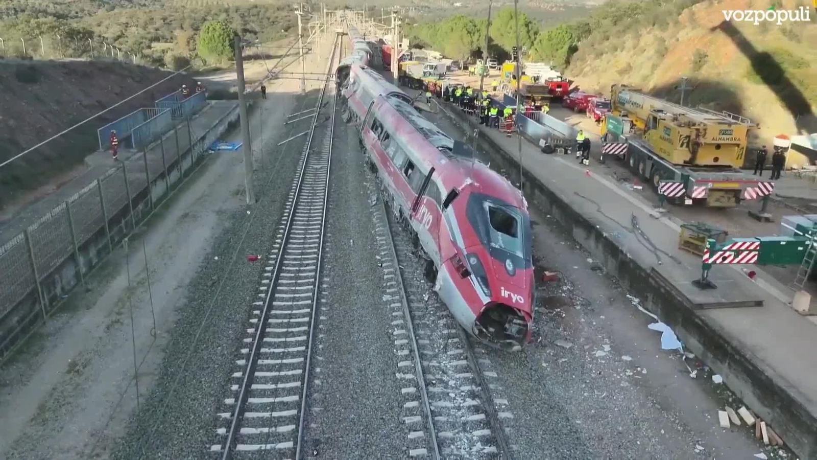 X072-EDI MADRID CONGRESO DUELOS DE SANCHEZ