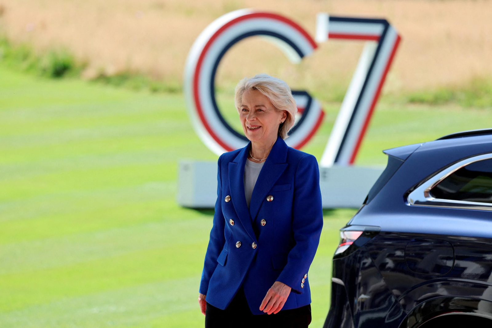 Von der Leyen llega a la cumbre del G7