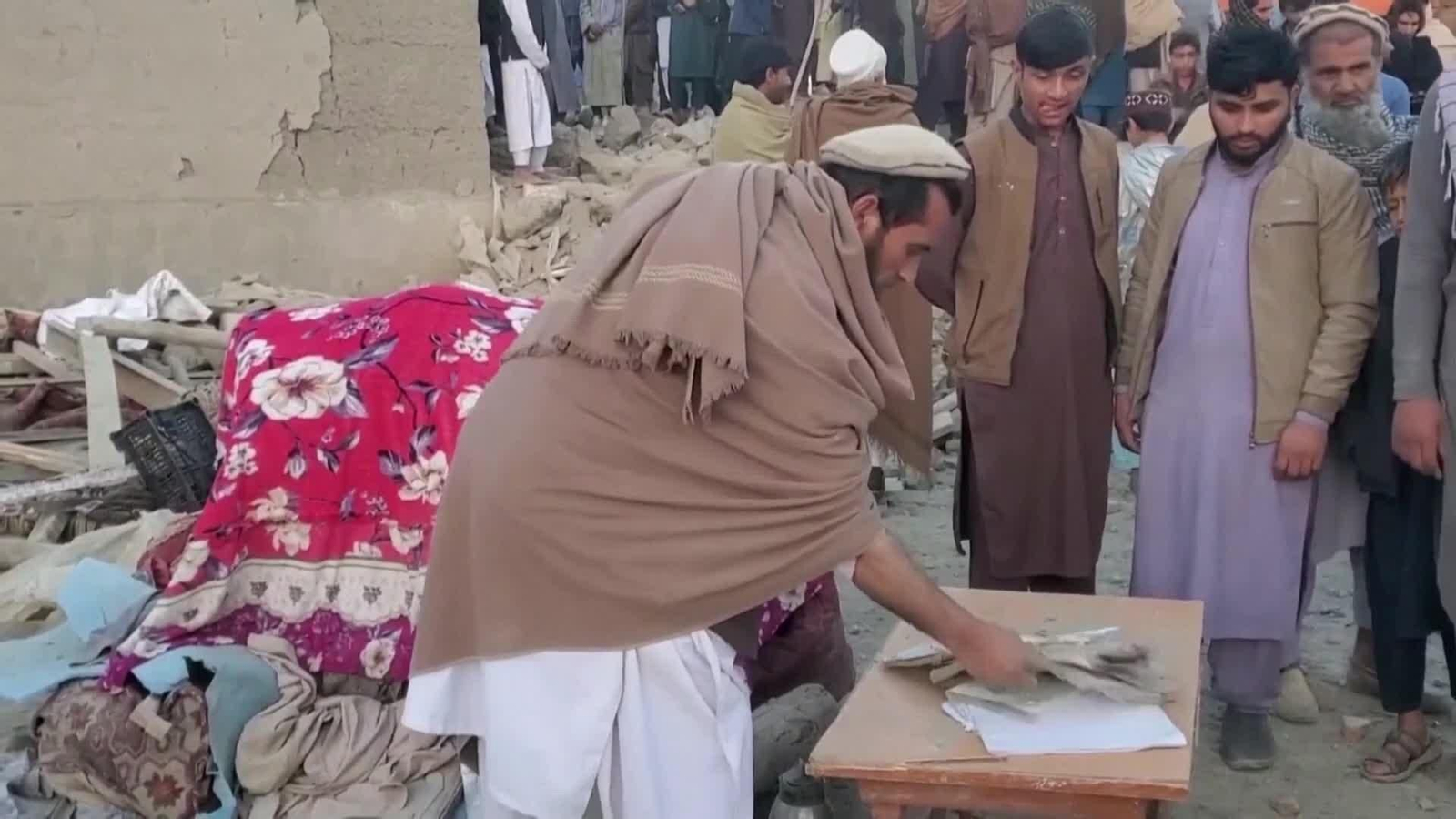 va afganistan bombardeo pakistan