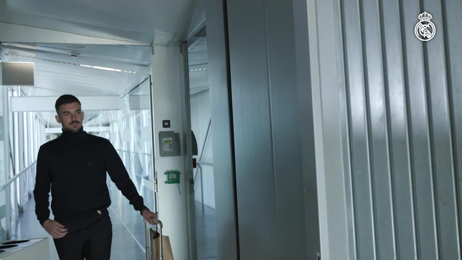 va viaje real madrid atenas