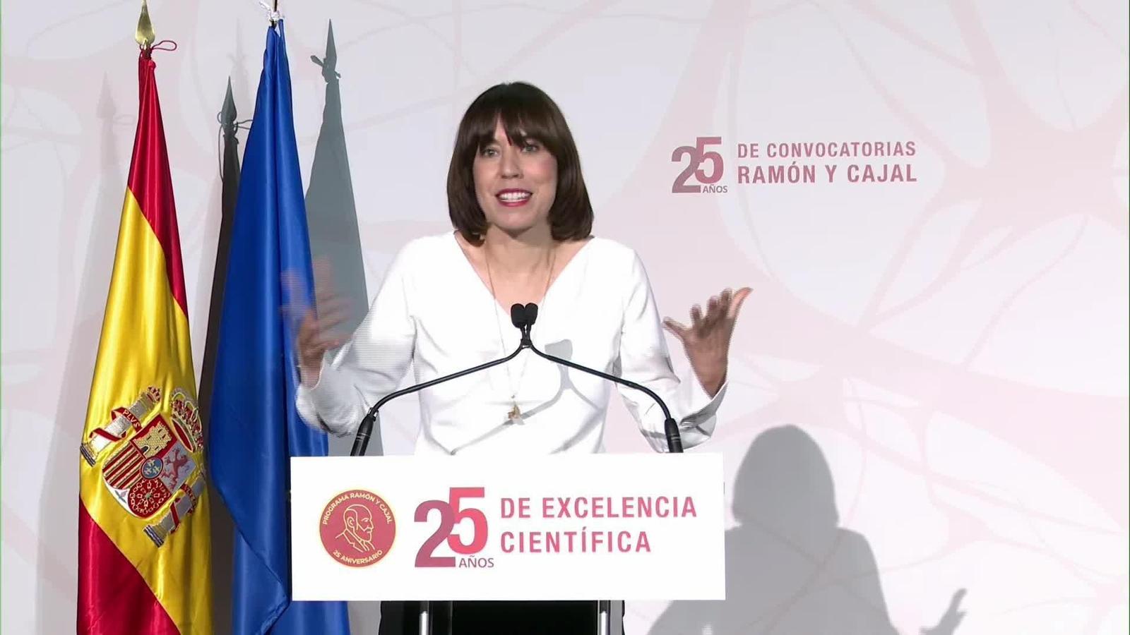 M066-MADRID ACTO DIANA MORANT