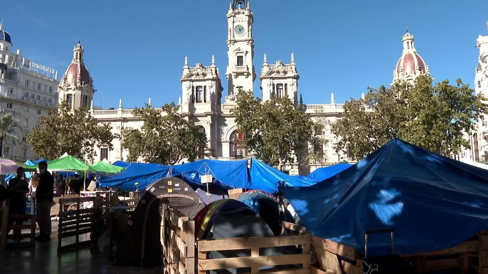 L021-VALENCIA ACAMPADA POR LA VIVIENDA
