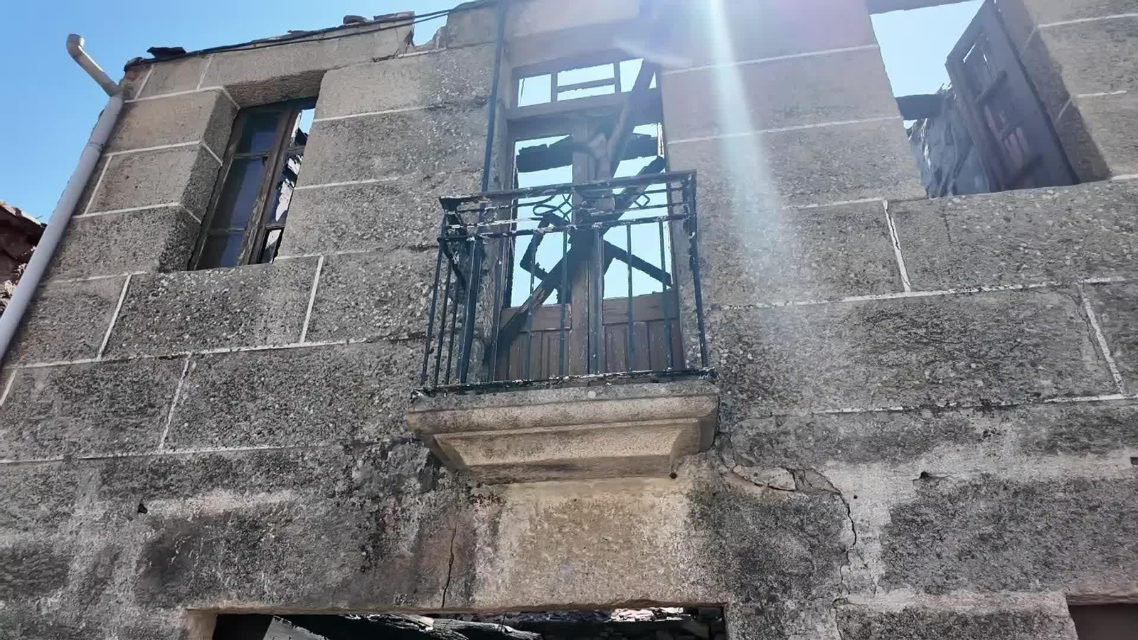 J026-OURENSE ALDEA A CARIDADE ARRASADA INCENDIO