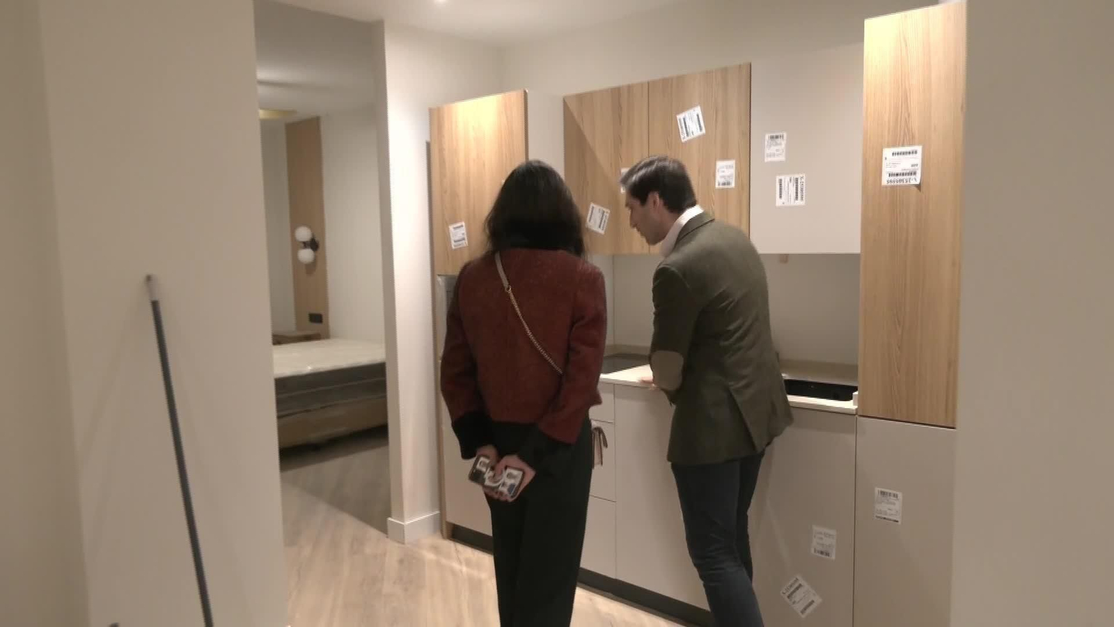 M052-EDI VARIOS PRECIO VIVIENDA POR LAS NUBES