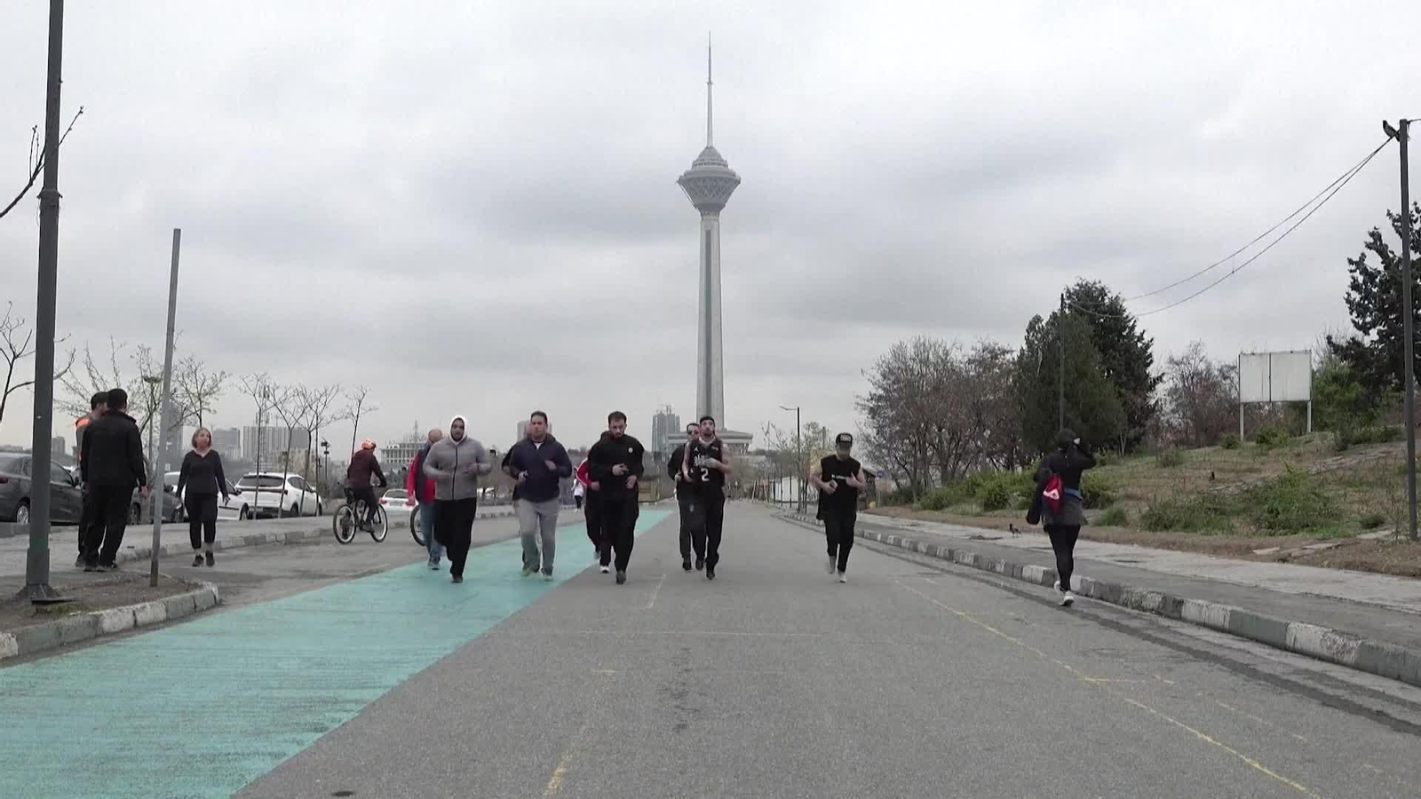 X086-IRAN ATAQUES TEHERAN