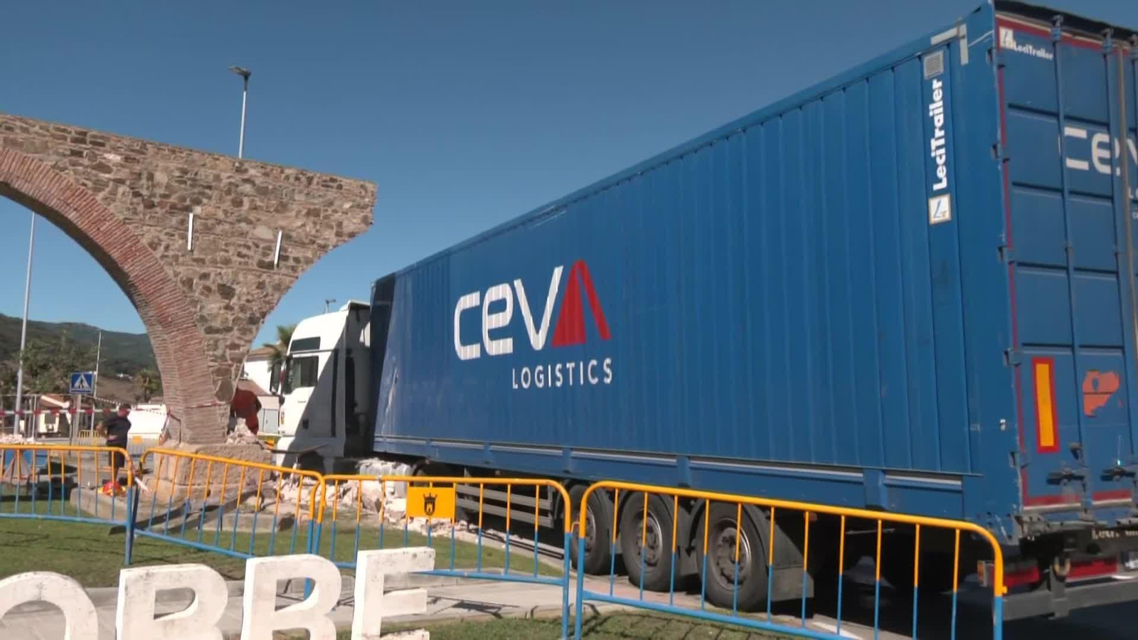 va camion acueducto