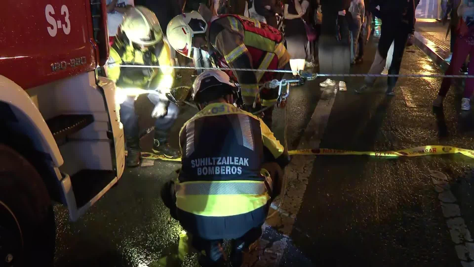 S056-DONOSTI CARGA POLICIAL