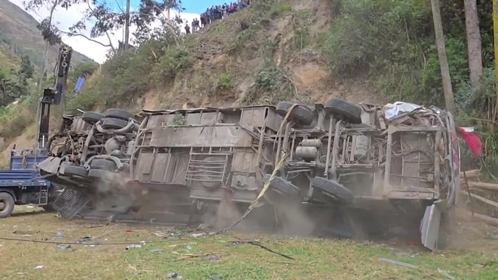 S004-PERU ACCIDENTE AUTOBUS