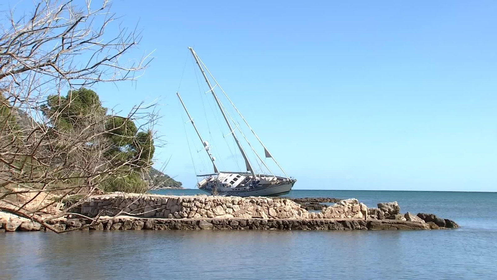 S029-BALEARES YATES DE LUJO