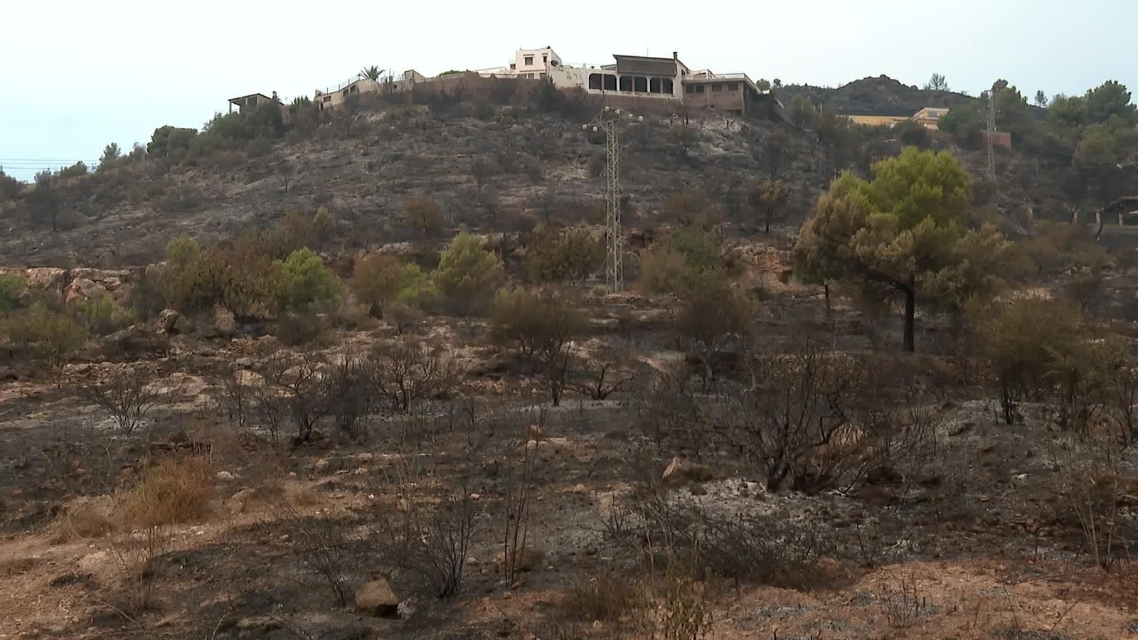 L074-CASTELLÓN INCENDIO VALL D'UXO ZONAS CALCINADAS TARDE