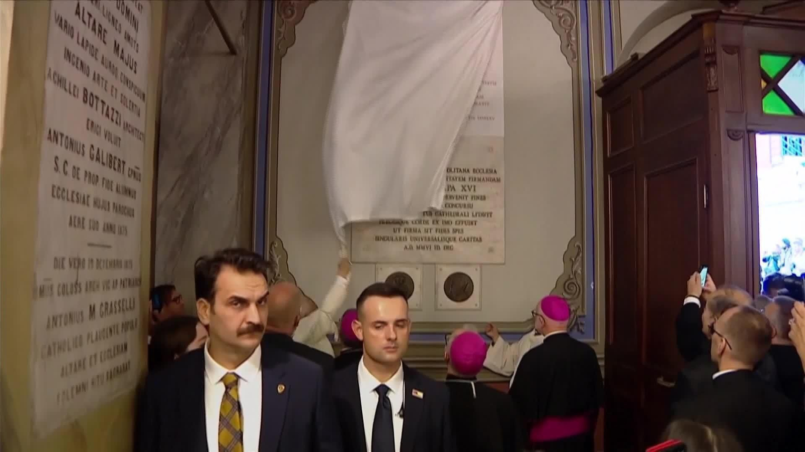 V004-TURQUIA PAPA PROBLEMA PLACA CONMEMORATIVA