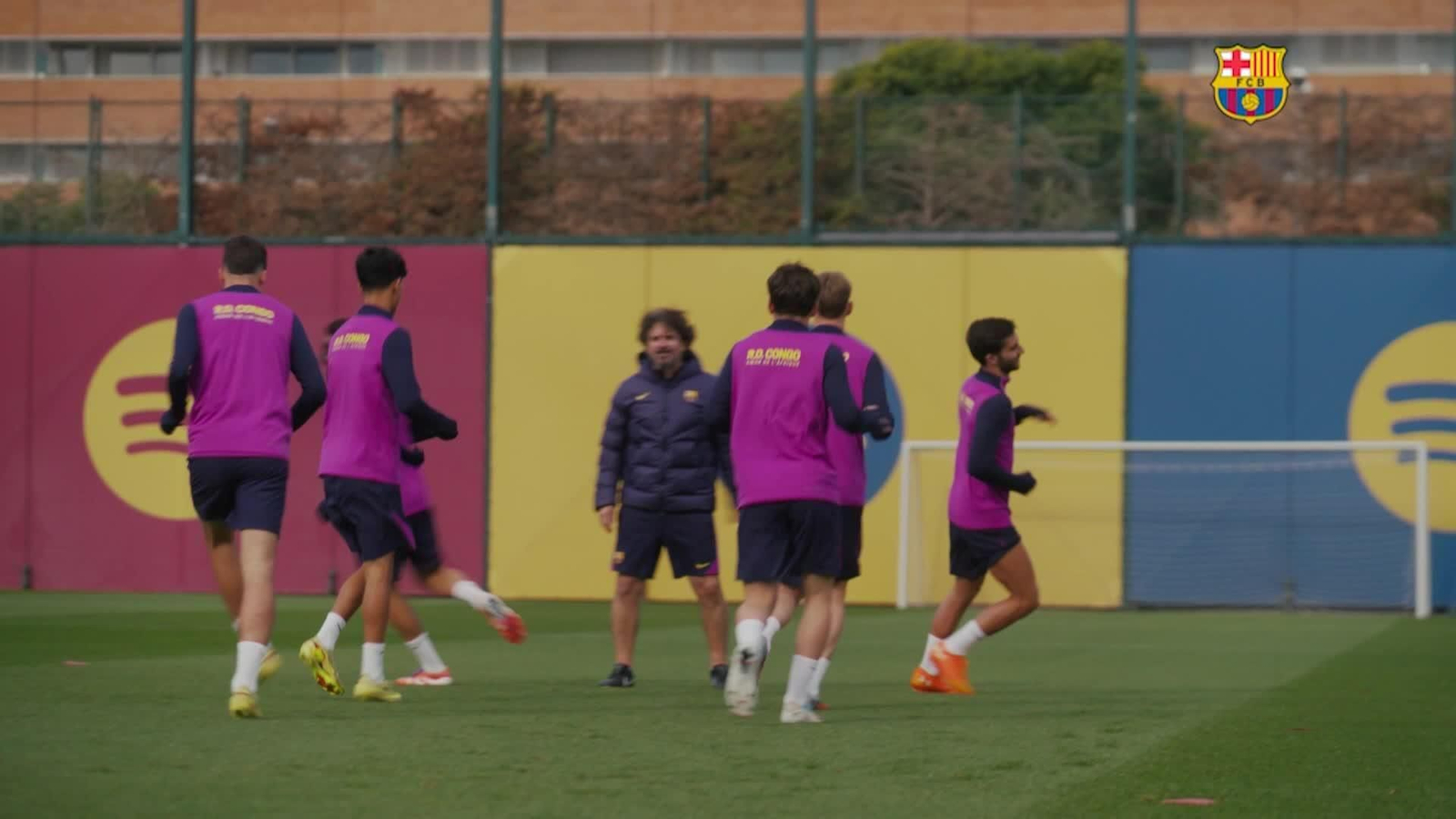 J052-BARCELONA ENTRENAMIENTO BARCELONA