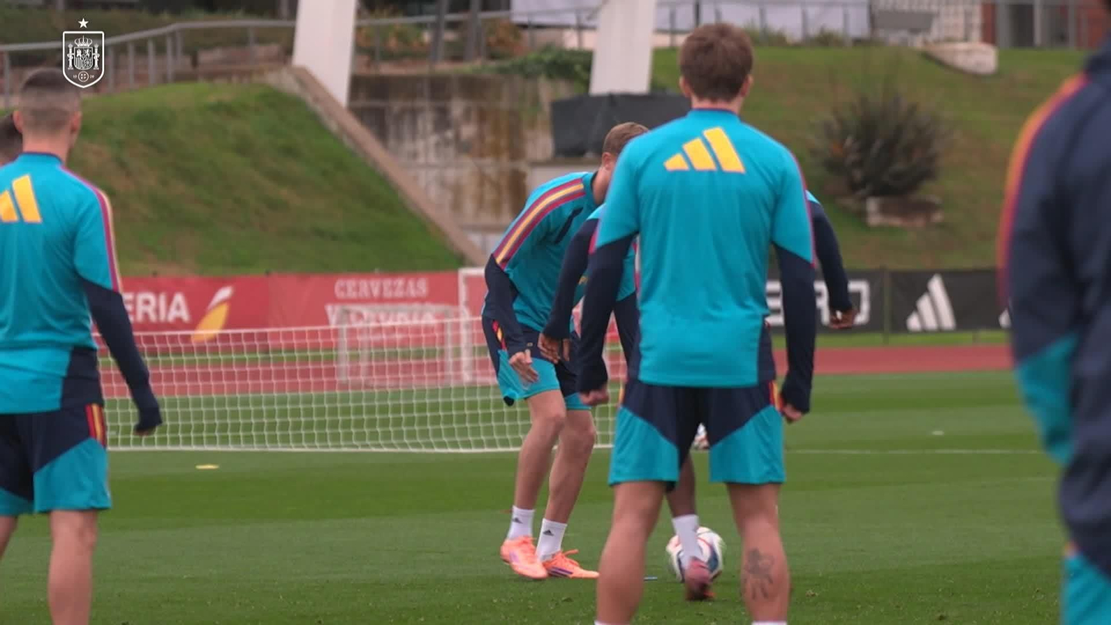 J045-MADRID ENTRENAMIENTO SELECCION