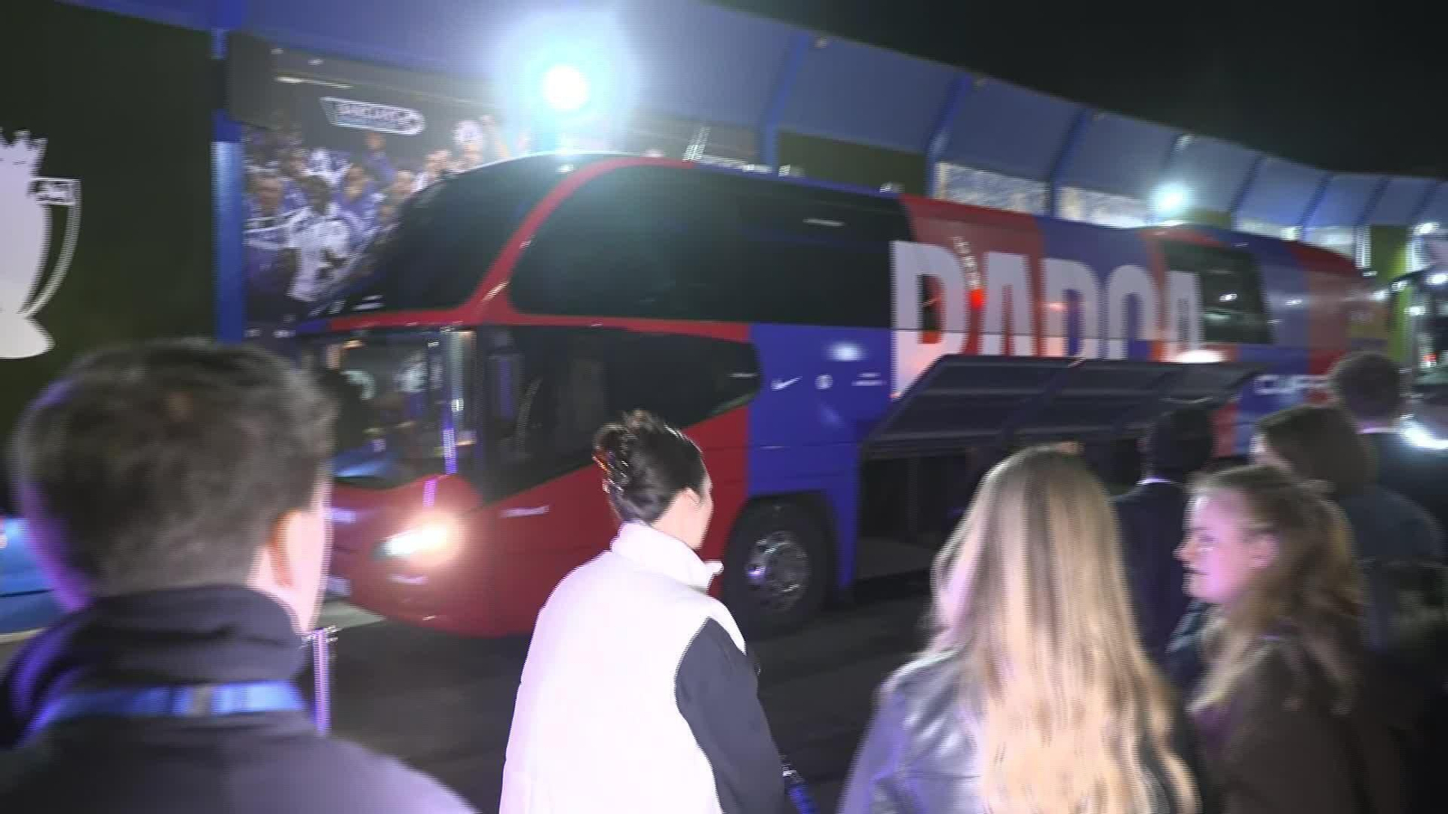 M092-LONDRES LLEGADAS CHELSEA FC BARCELONA