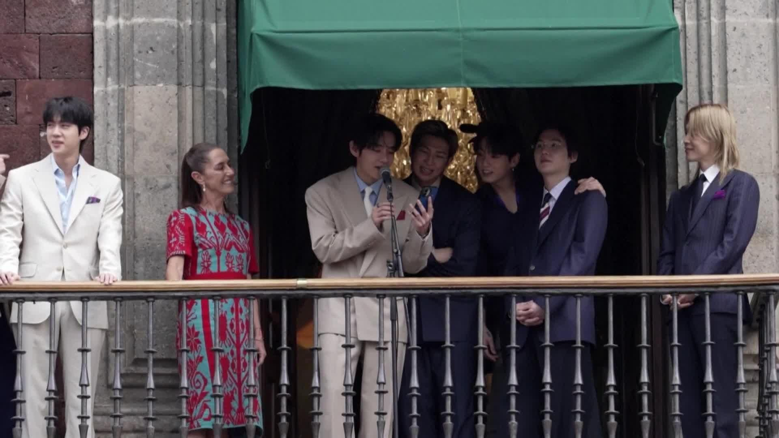 va locura bts mexico