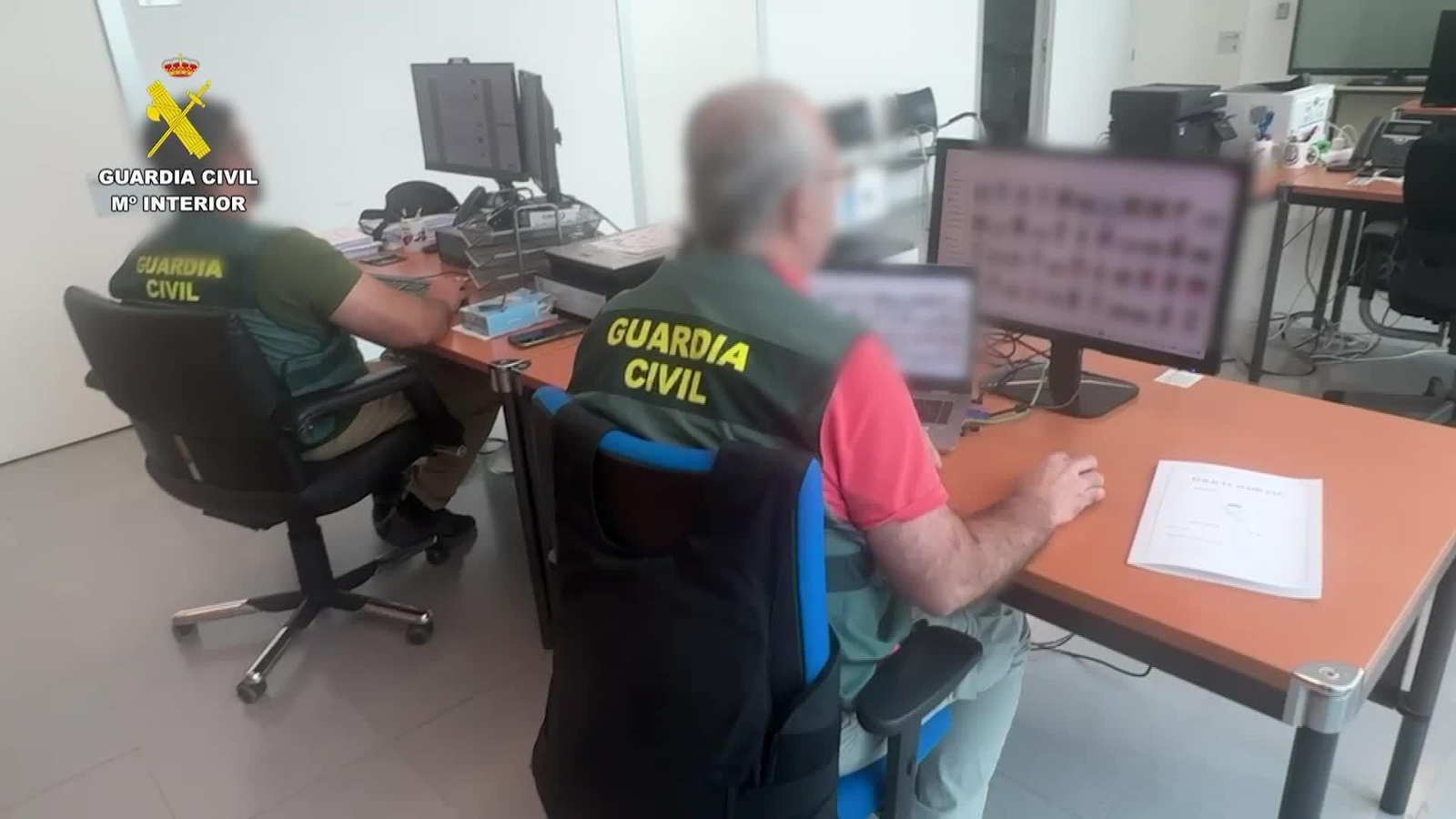 D025-IMAGENES GUARDIA CIVIL LAS PALMAS OJEADOR DETENIDO