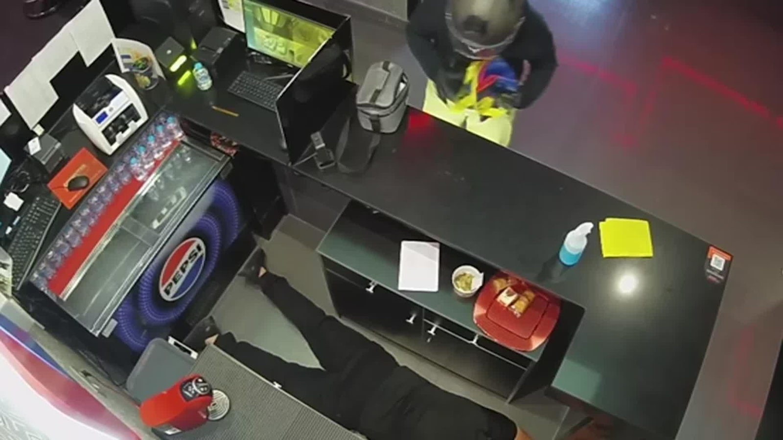 va detenido ladron