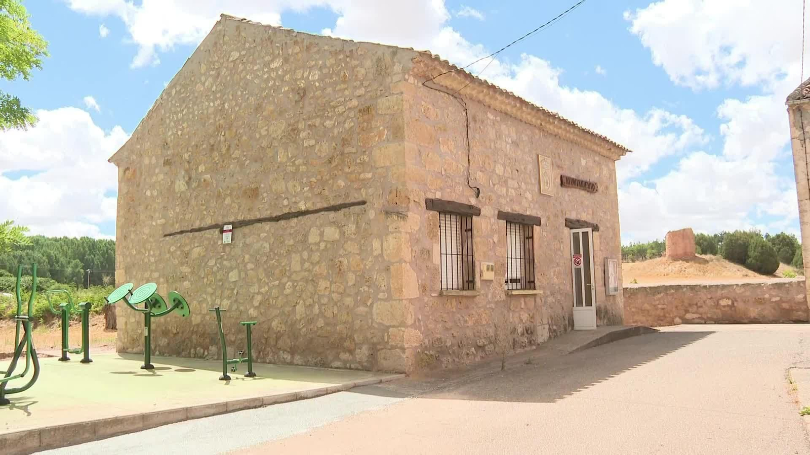 M055-BURGOS PREPARATIVOS PUEBLO ECLIPSE
