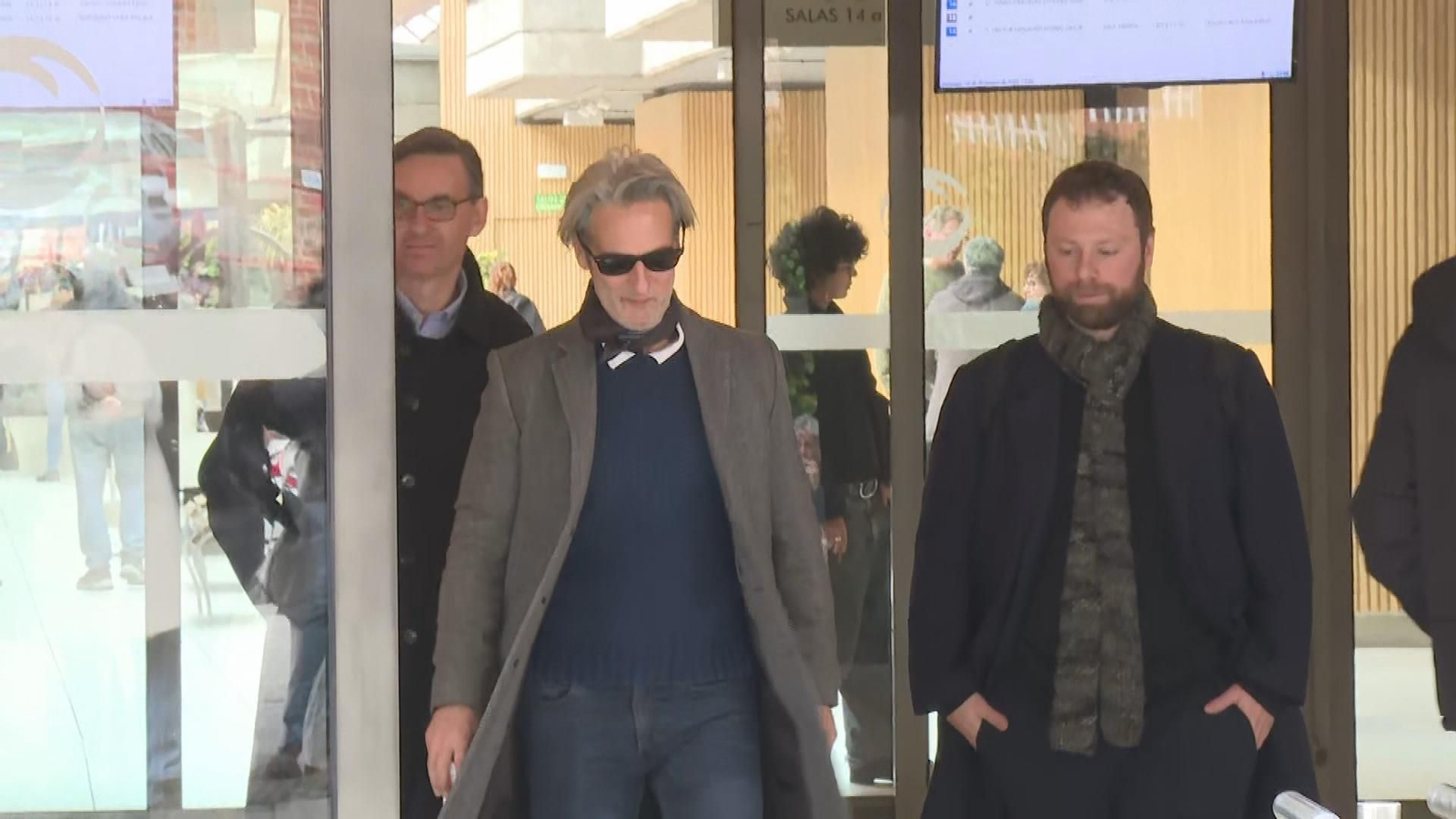 La capilla ardiente de Héctor Alterio