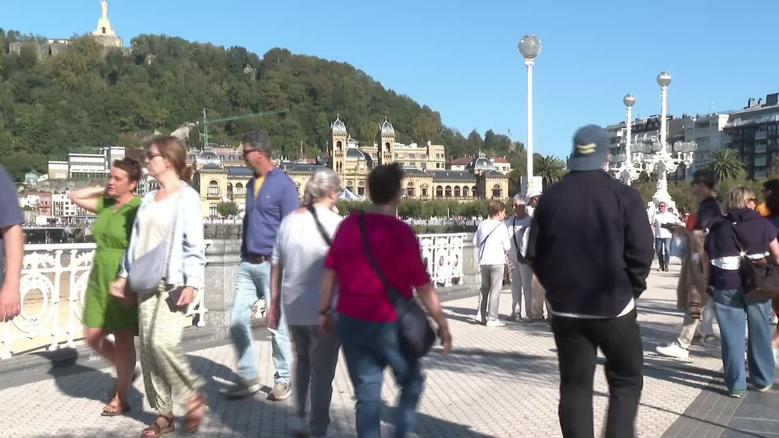 D018-DONOSTI TEMPERATURAS 24 GRADOS