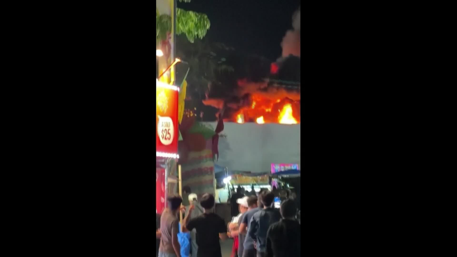 V008-MEXICO INCENDIO CENTRO COMERCIAL