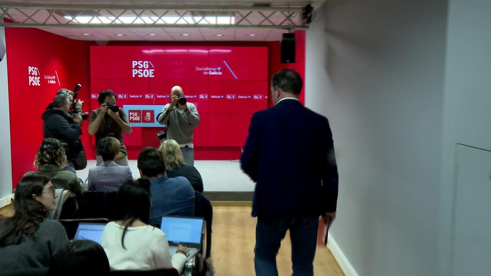 V080-SANTIAGO COMPARECENCIA BESTEIRO