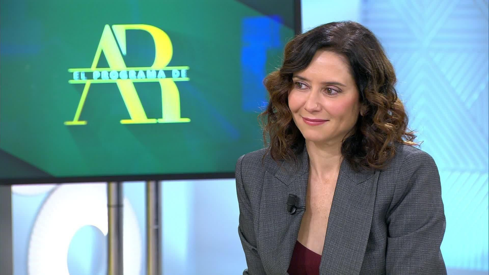 L011-MADRID ENTREVISTA AYUSO MEDIASET 1