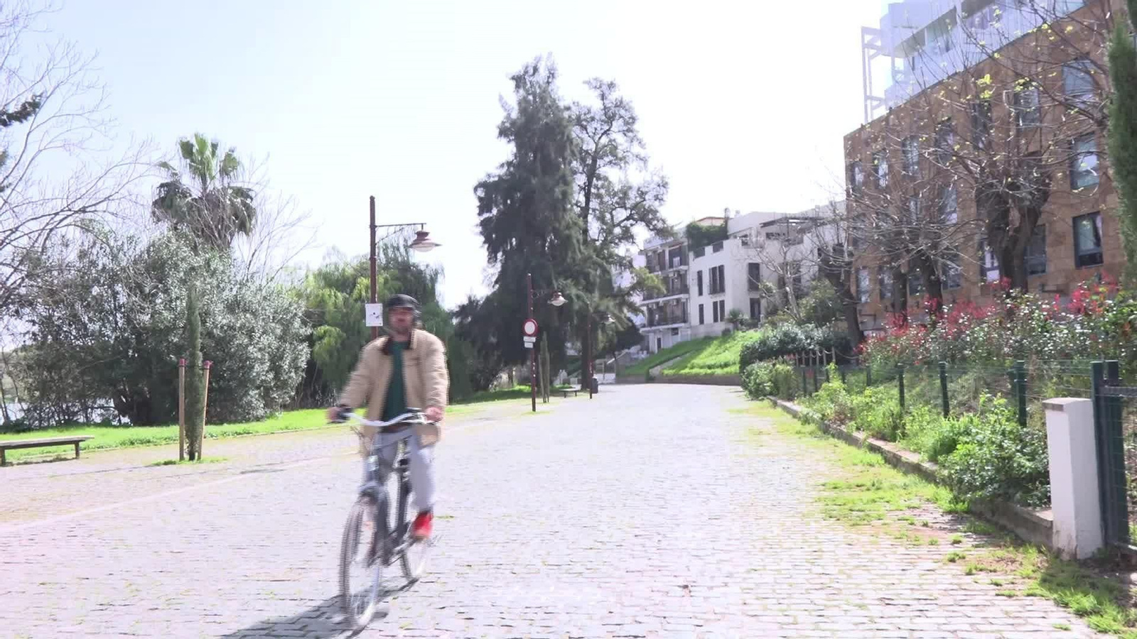 L055-SEVILLA LLEGA BORRASCA REGINA